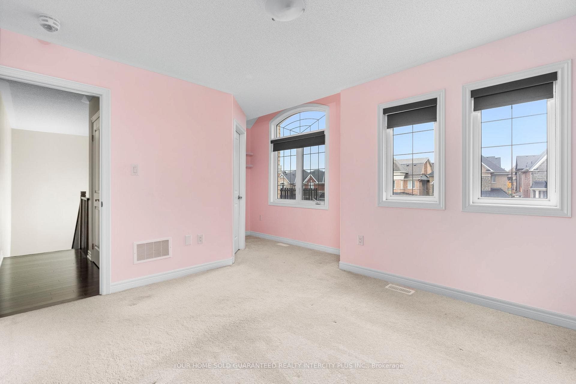 2061 Webster Boulevard photo 17