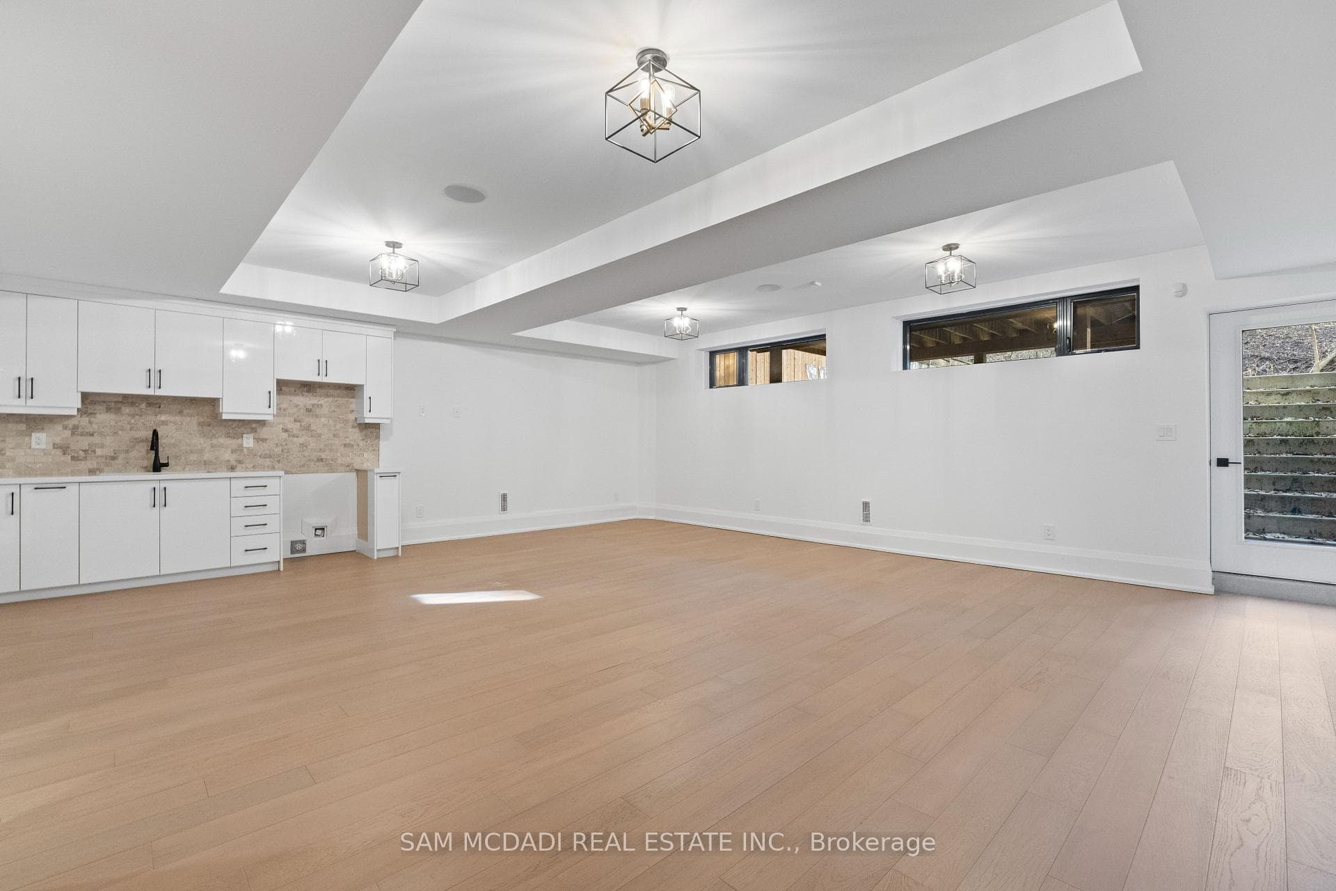 78 South Kingsway N/A photo 33