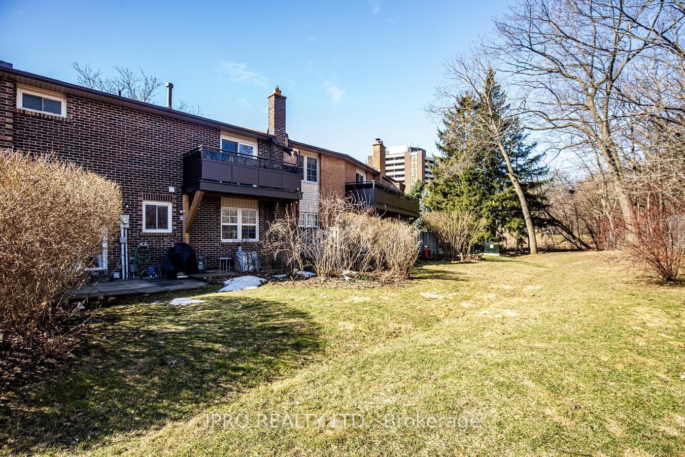 2120 Rathburn Road Unit 14 photo 34