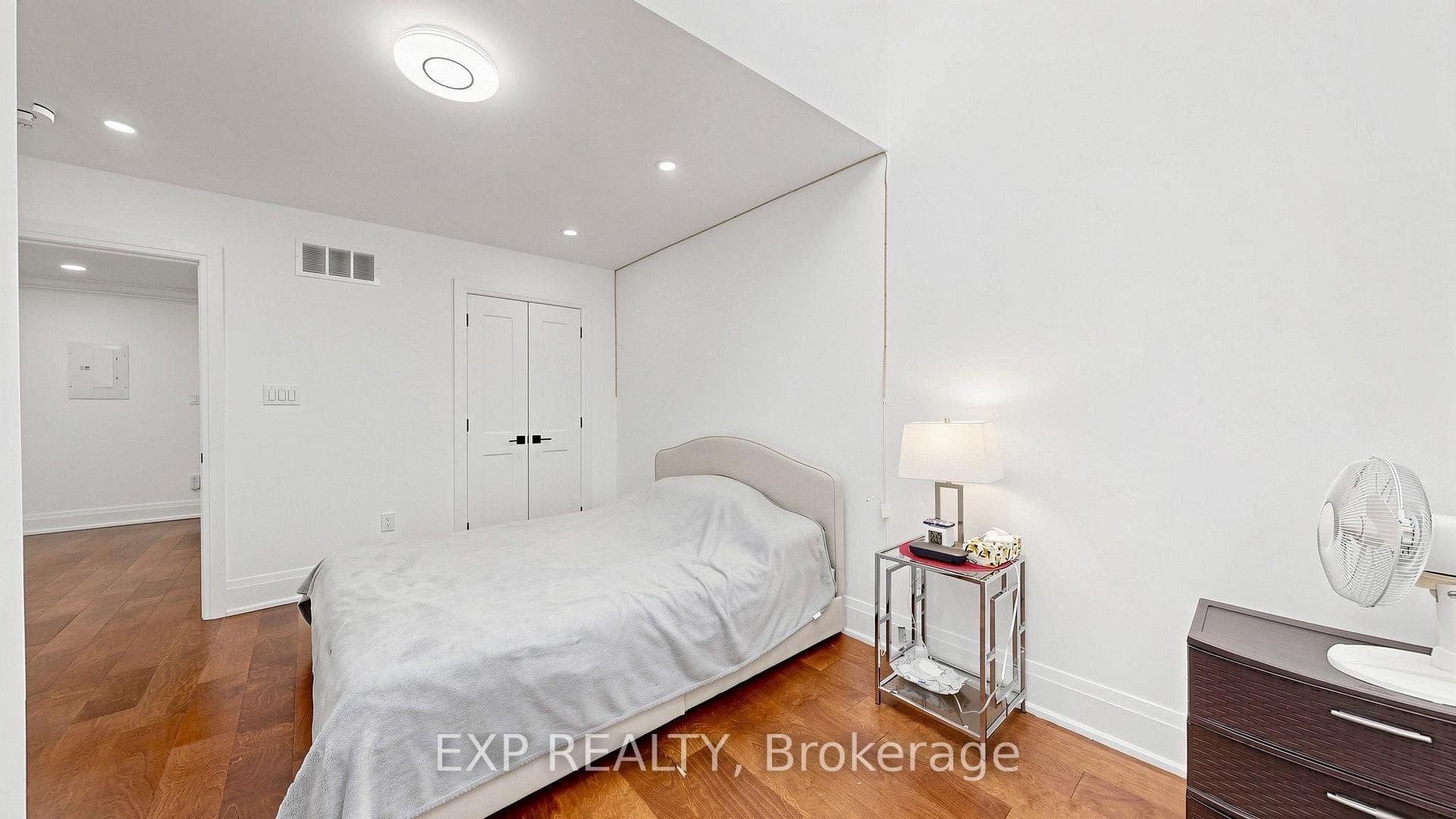 44 Tower Drive photo 37