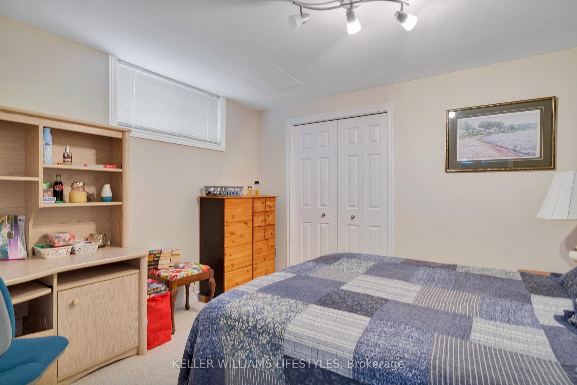 590 SPRUCEWOOD Drive photo 29