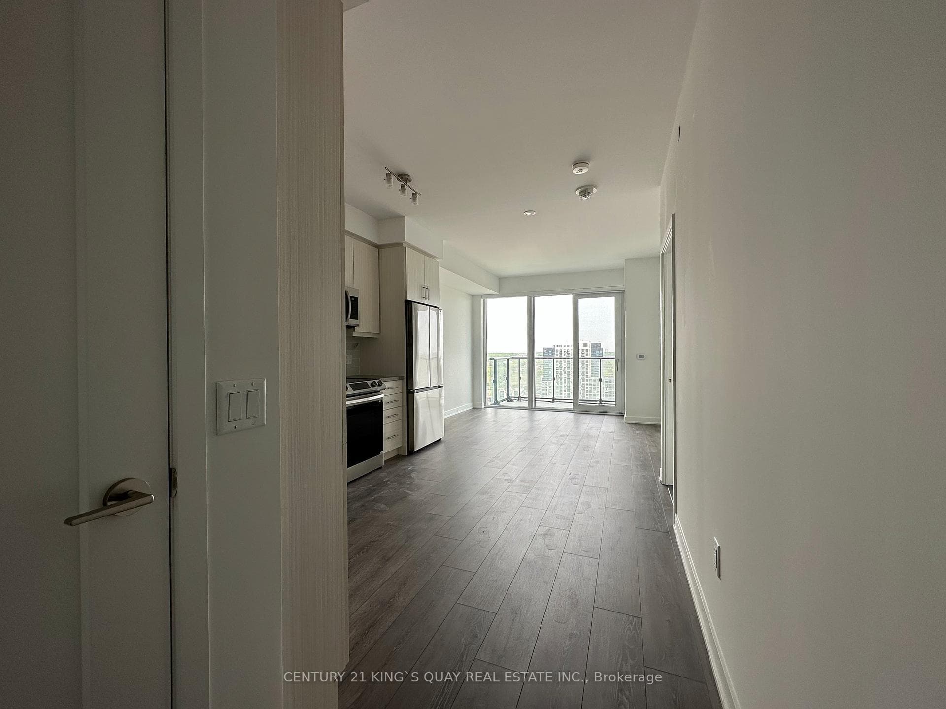 95 Oneida Crescent Unit 1611 photo 7