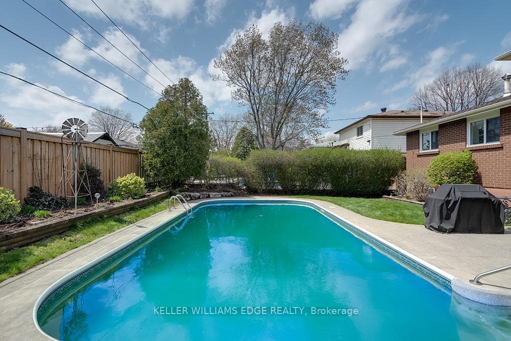 652 Meadow Lane photo 34