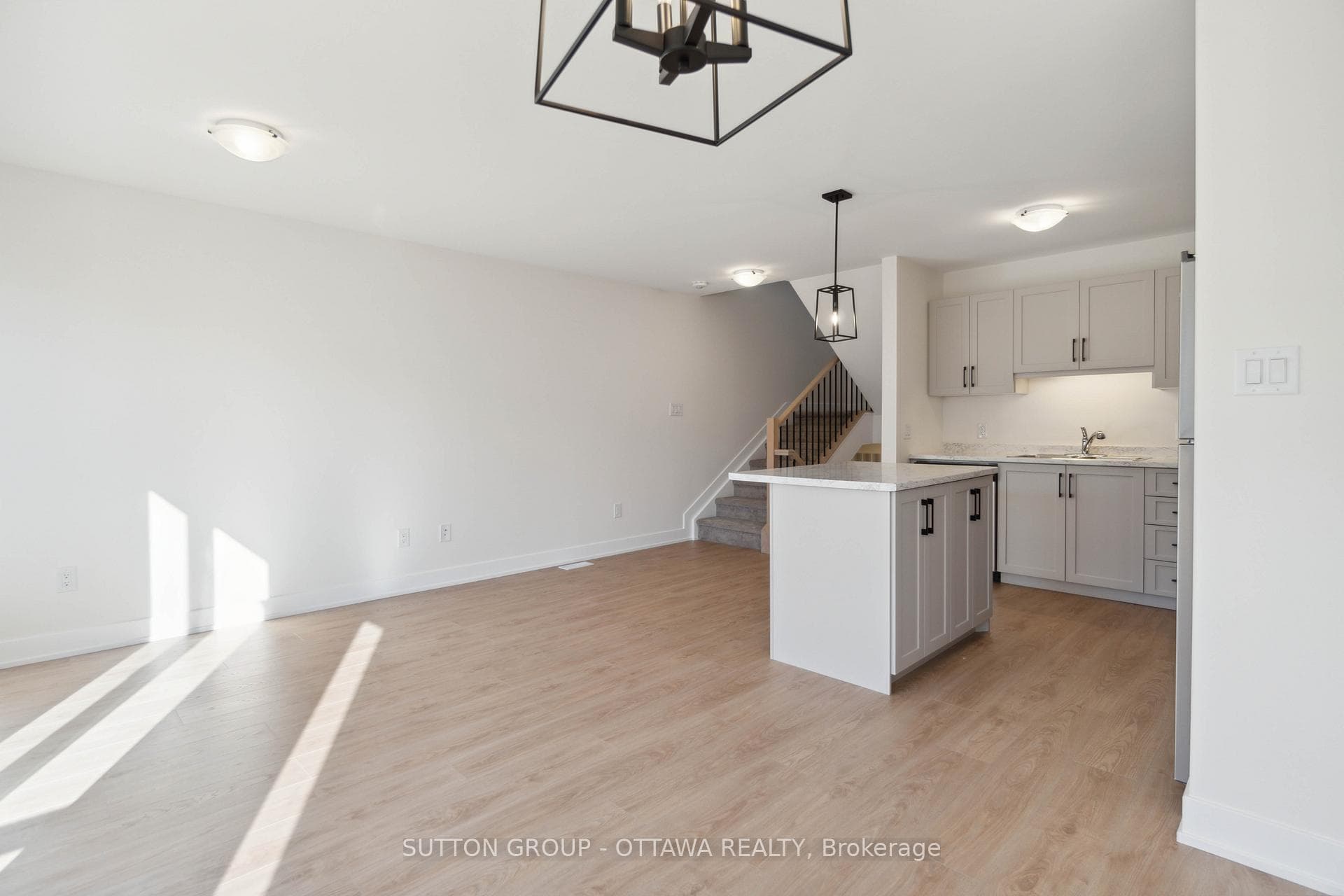 90 Staples Boulevard photo 6