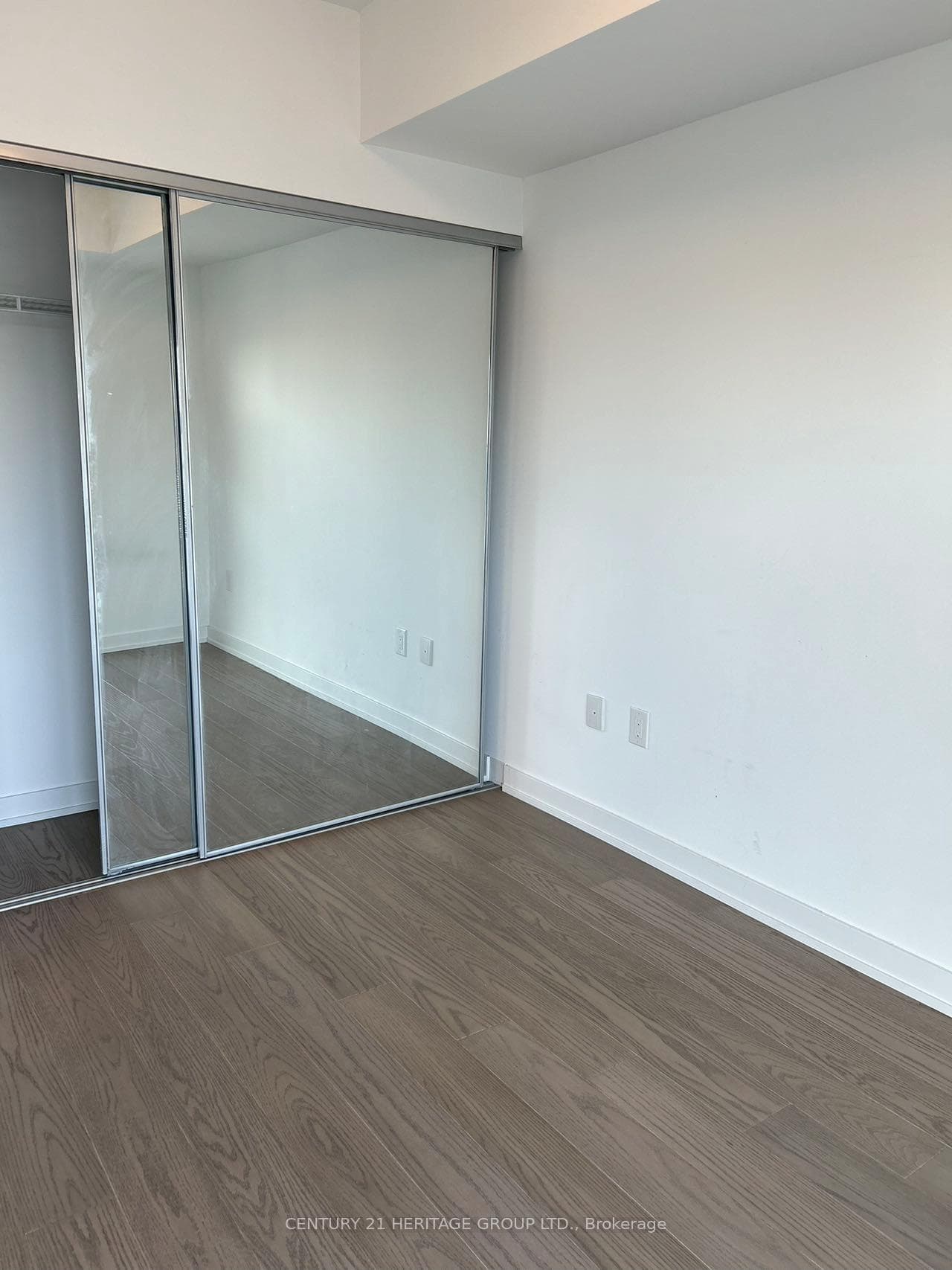 11 Wellesley Street Unit 4103 photo 14