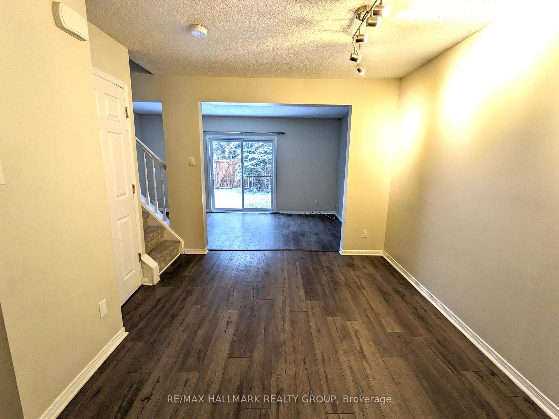 6464 Colony Square Unit 21 photo 4