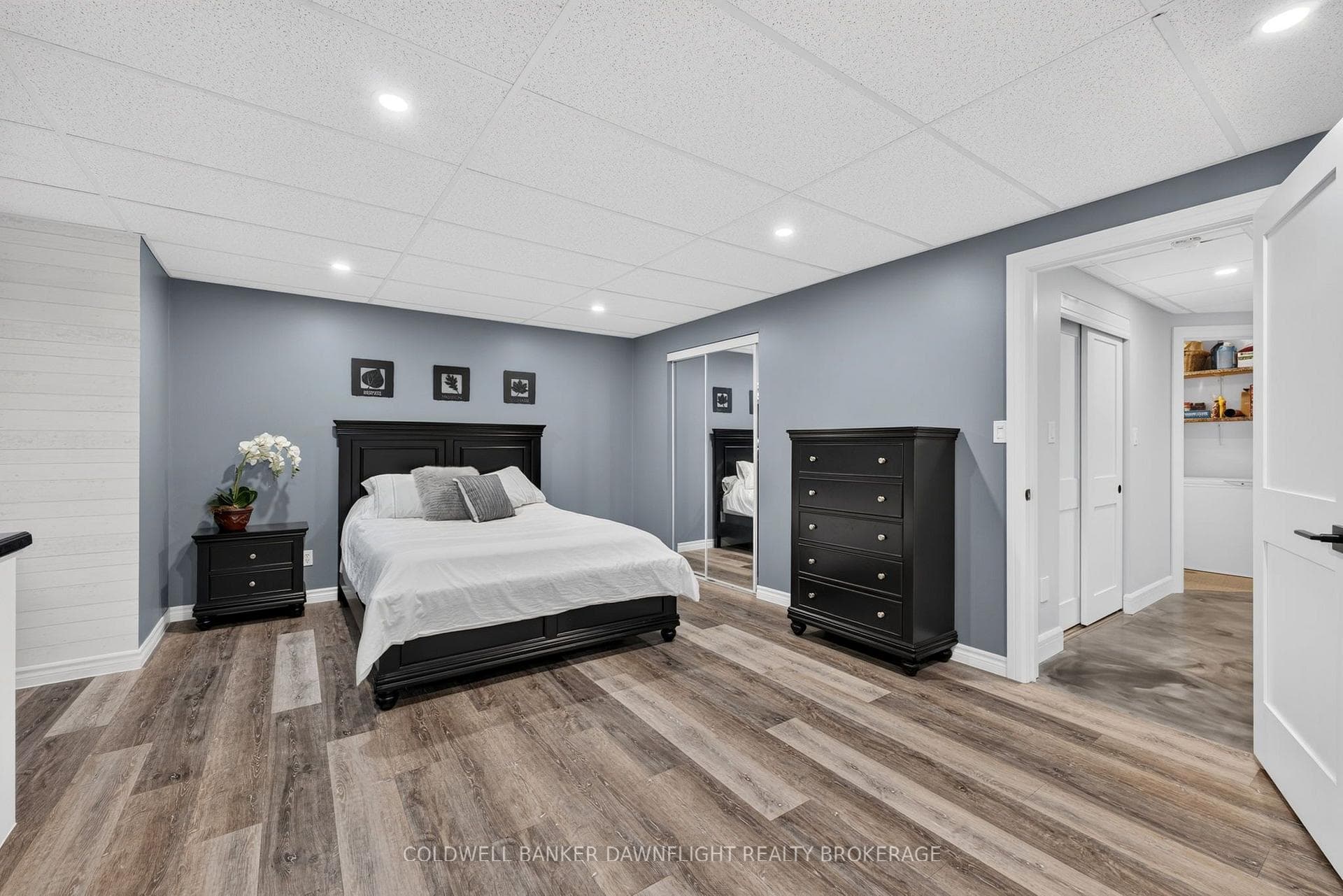 51 Snider Crescent photo 40
