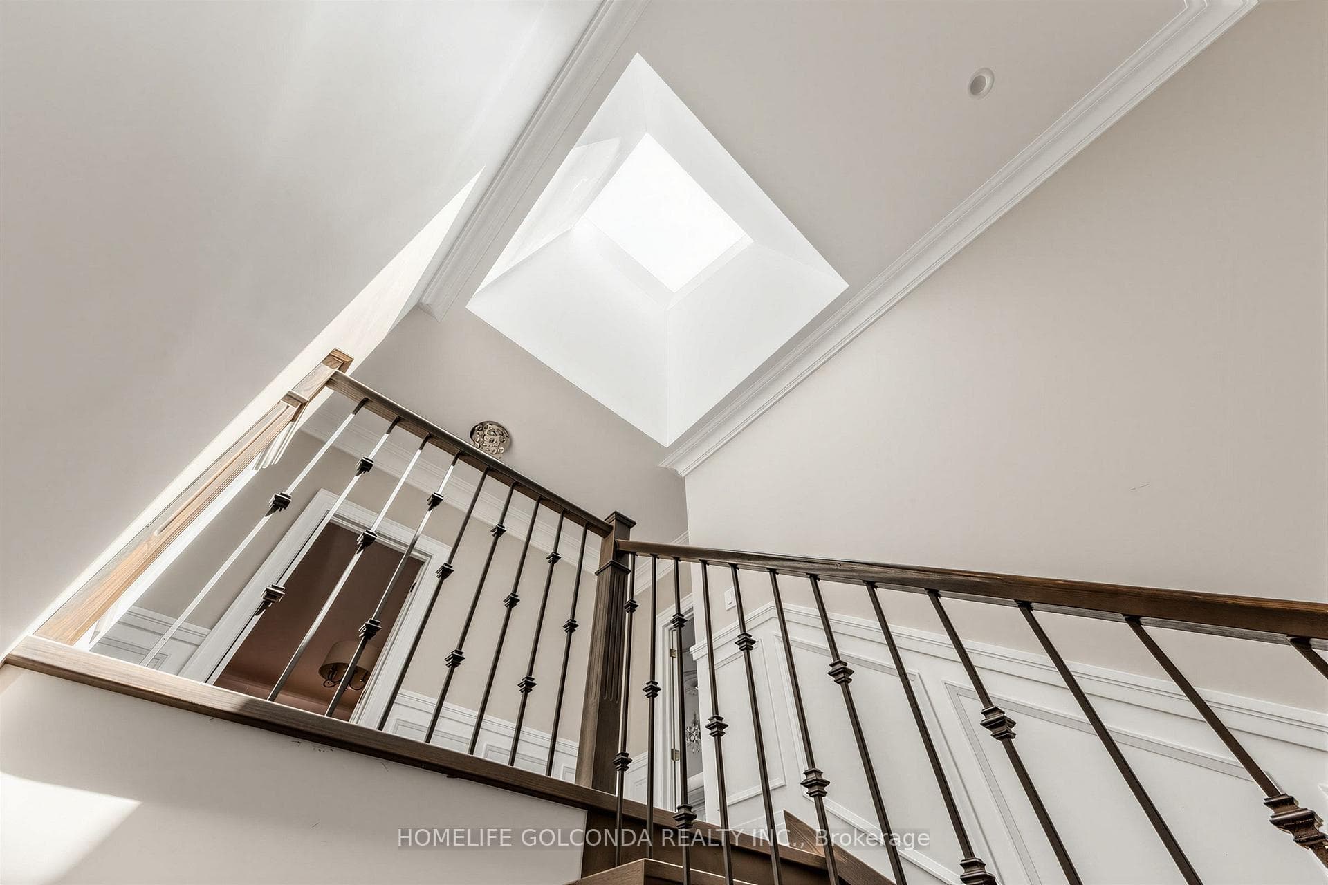 67 Mcadam Avenue photo 23