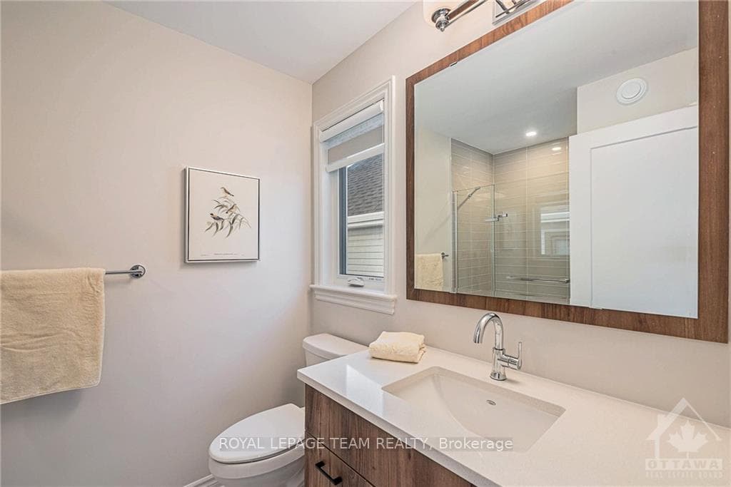 108 BONNE RENOMMEE Avenue photo 19