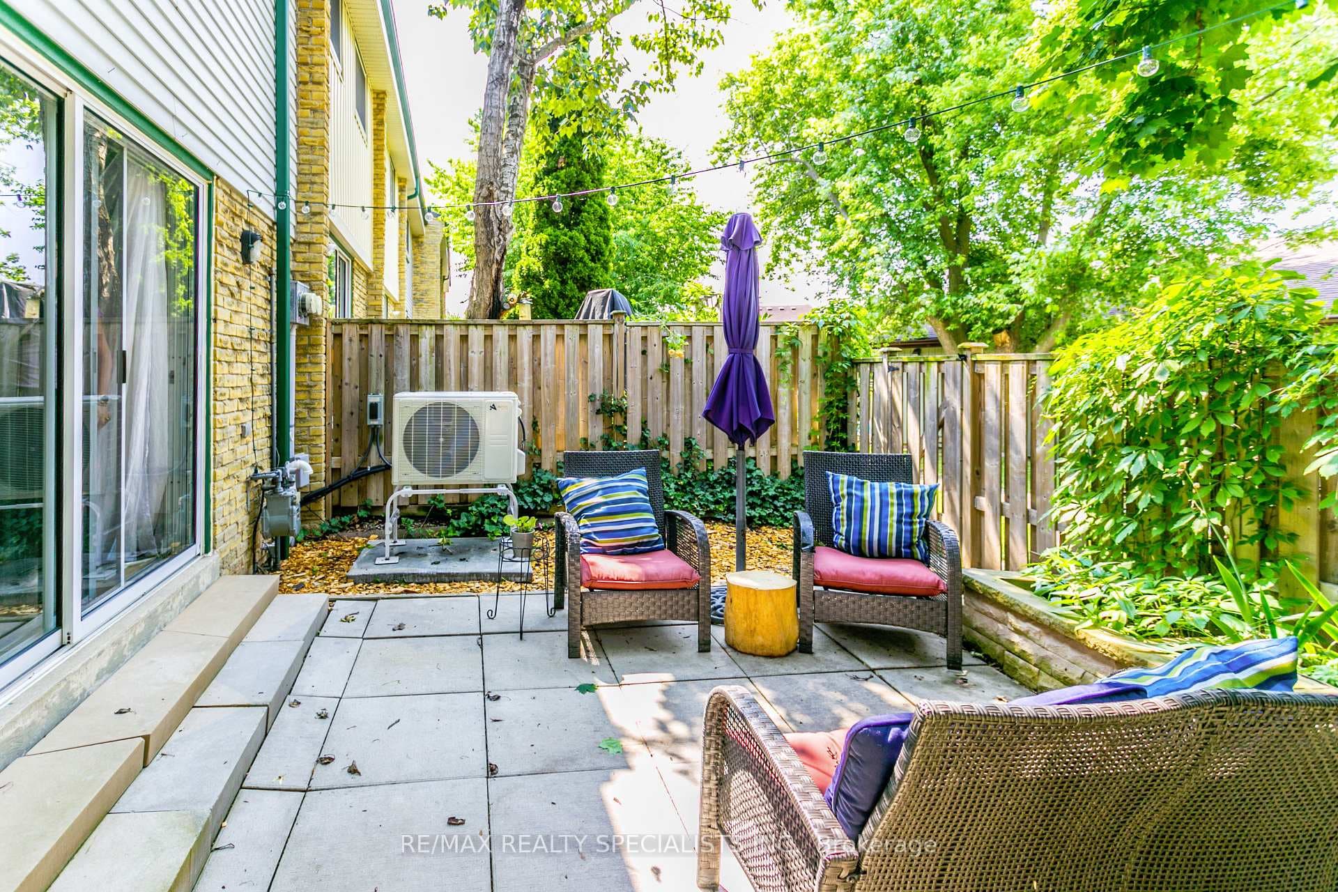 2779 Gananoque Drive Unit 84 photo 35