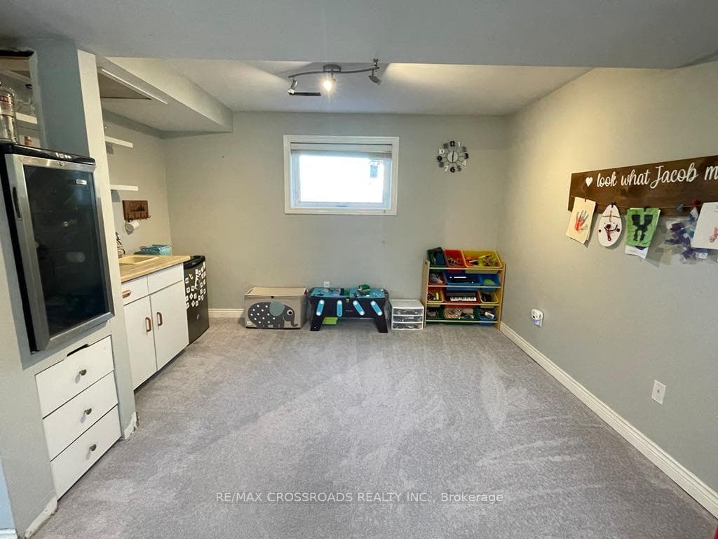 3966 Horseshoe Valley Road photo 20