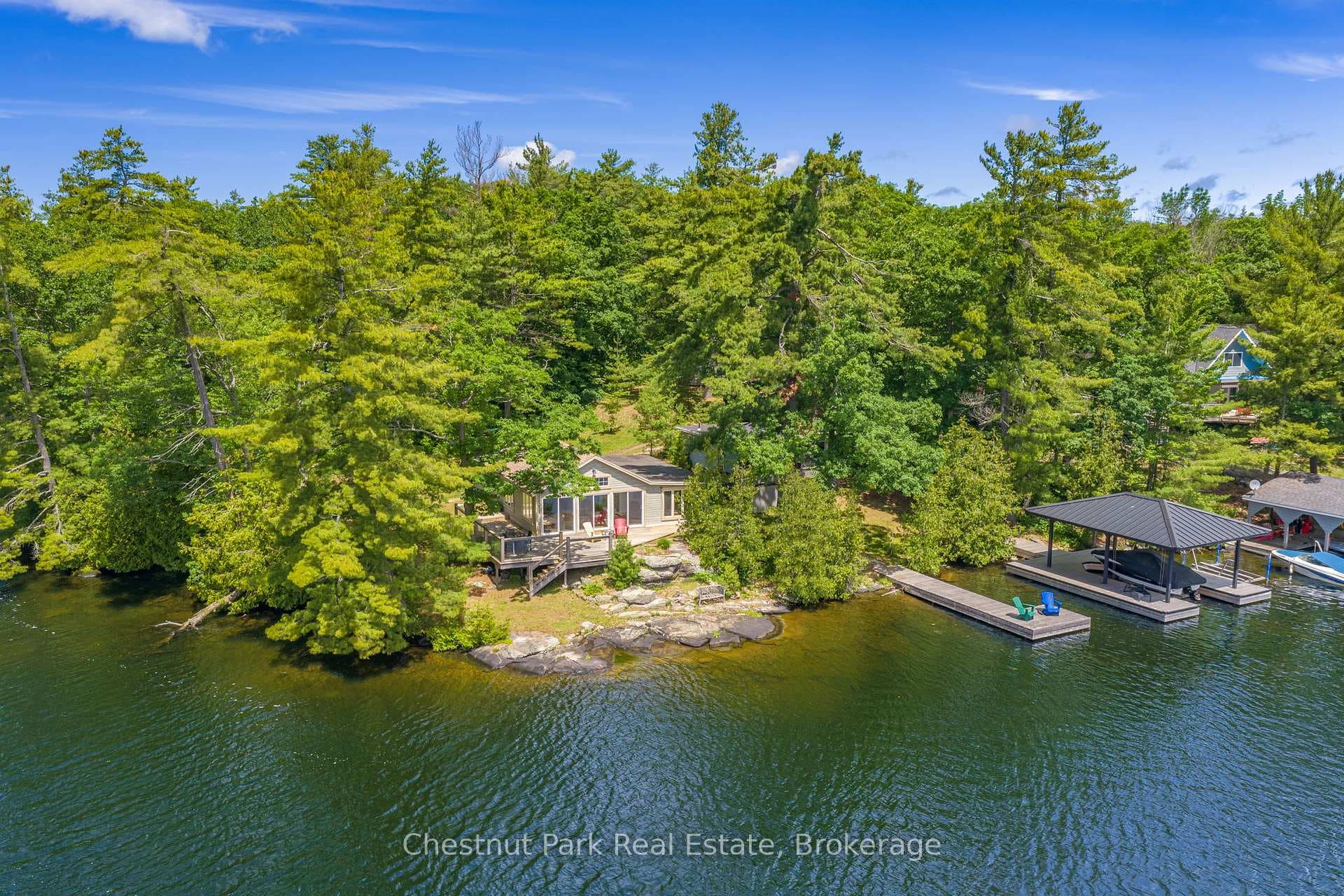 838 Kings Farm Road photo 1