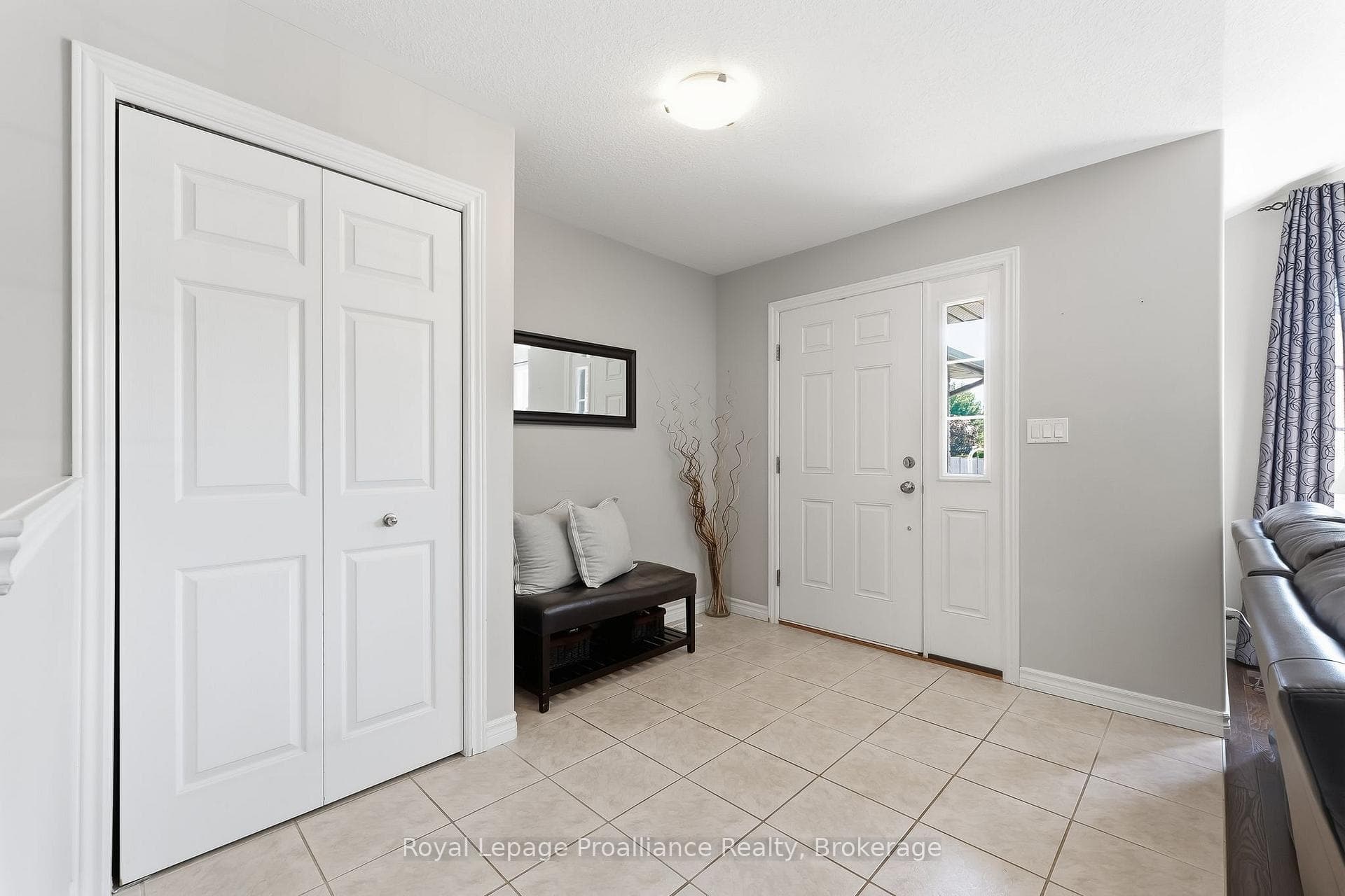 35 Ward Drive photo 8