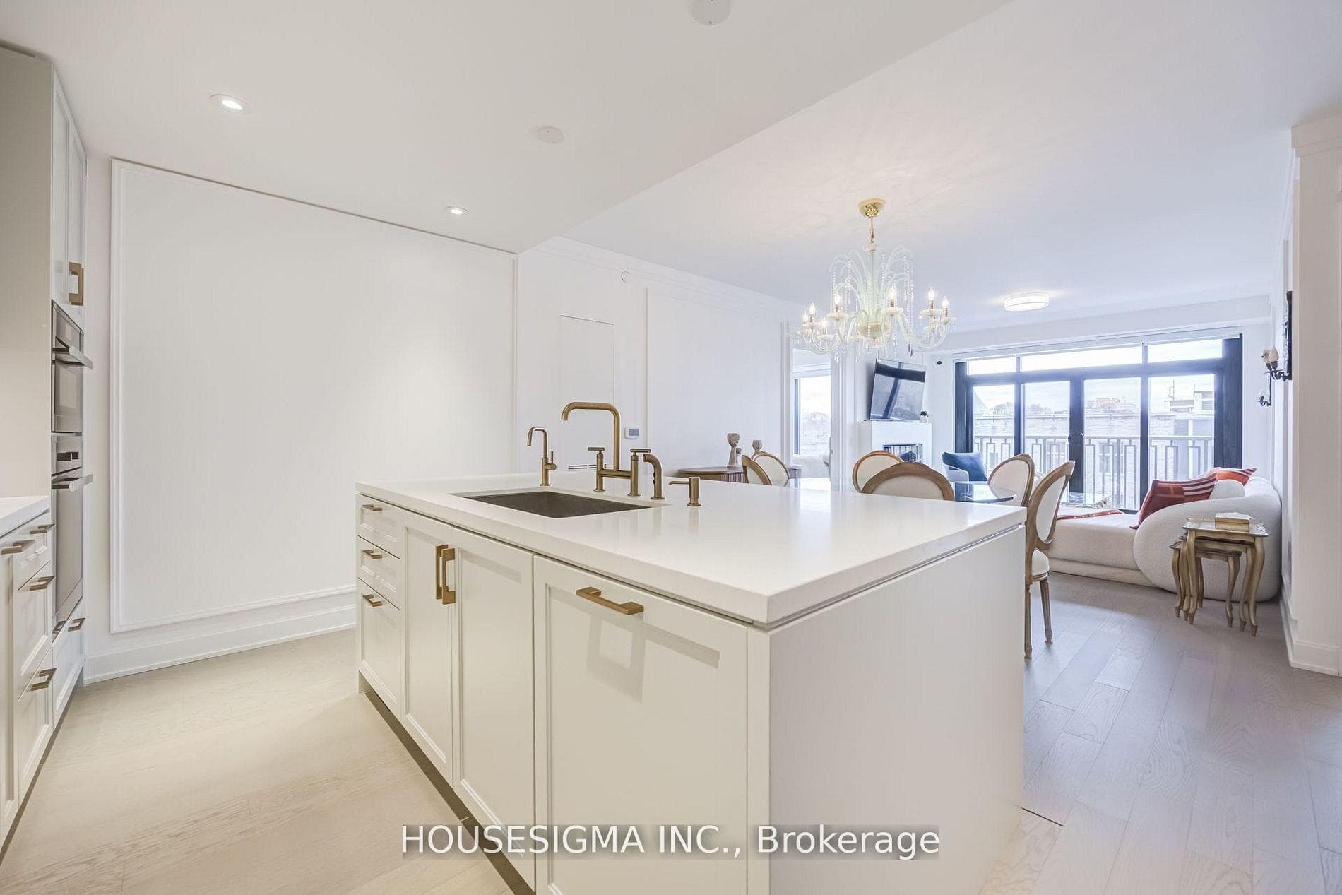 1 Strathgowan Avenue Unit 406 photo 10