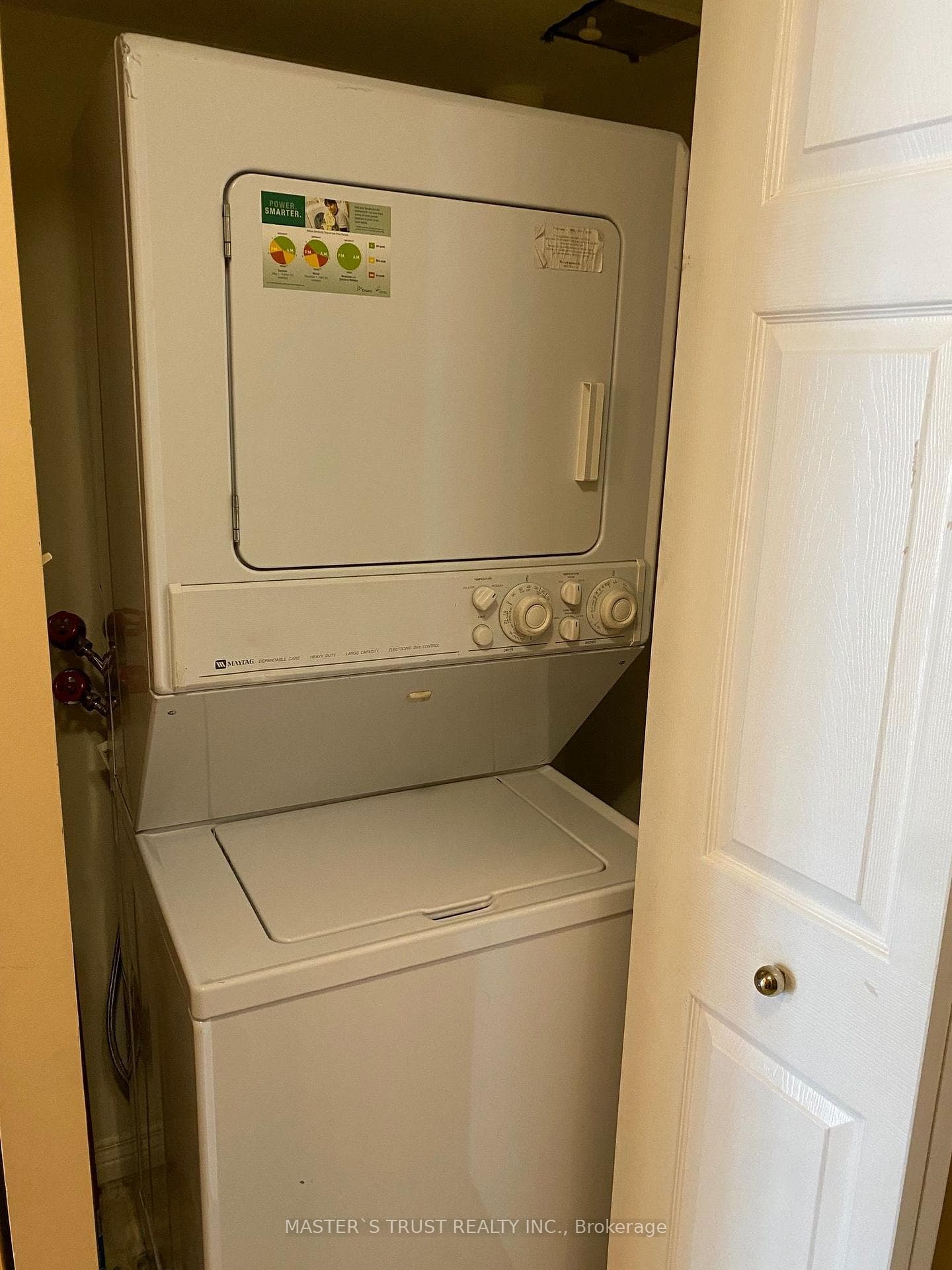 736 Bay Street Unit 1410 photo 11