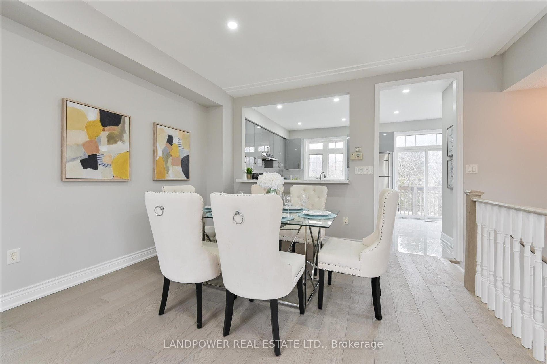 92 Burgon Place photo 13