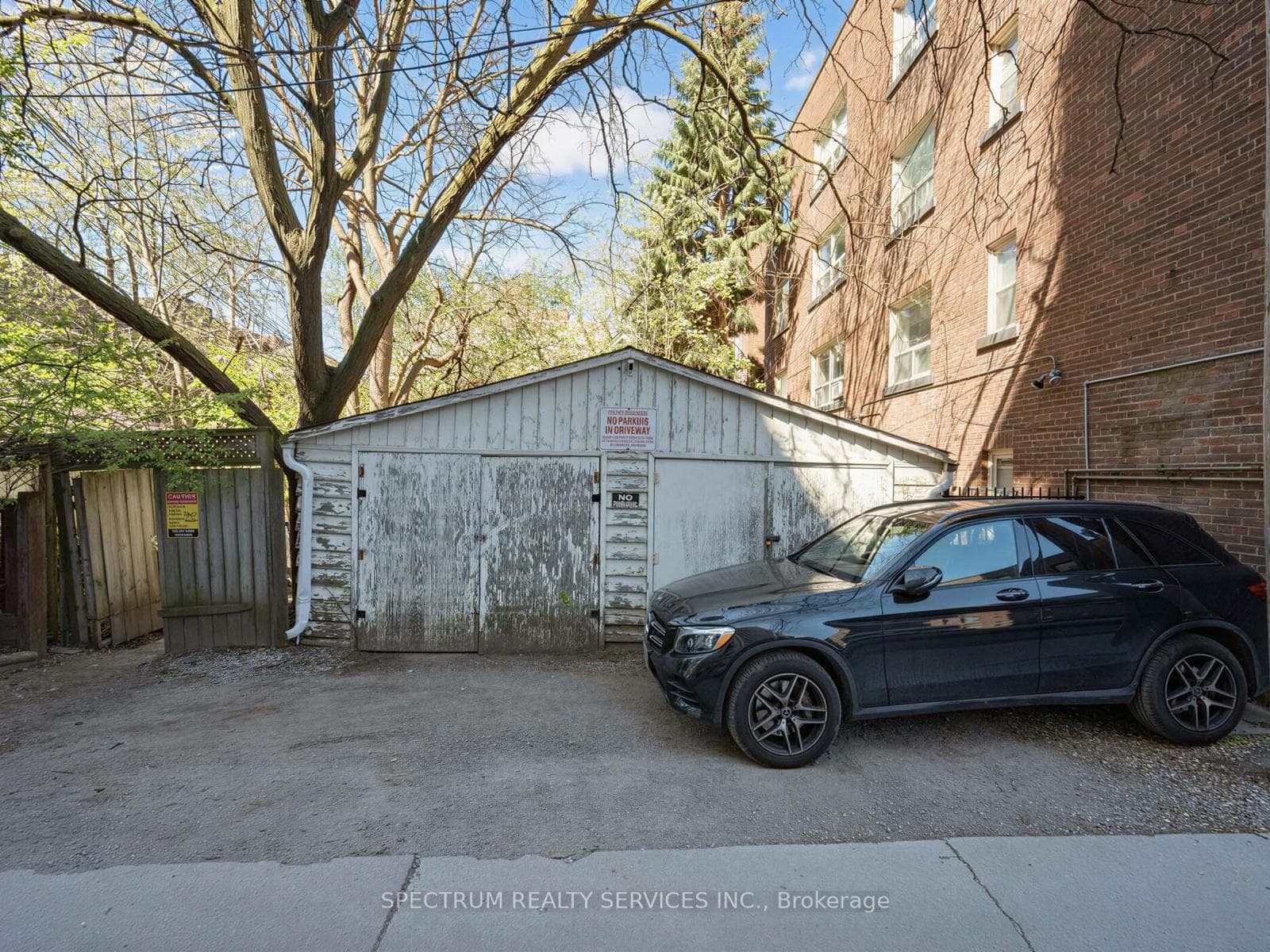 29 Raglan Avenue photo 31