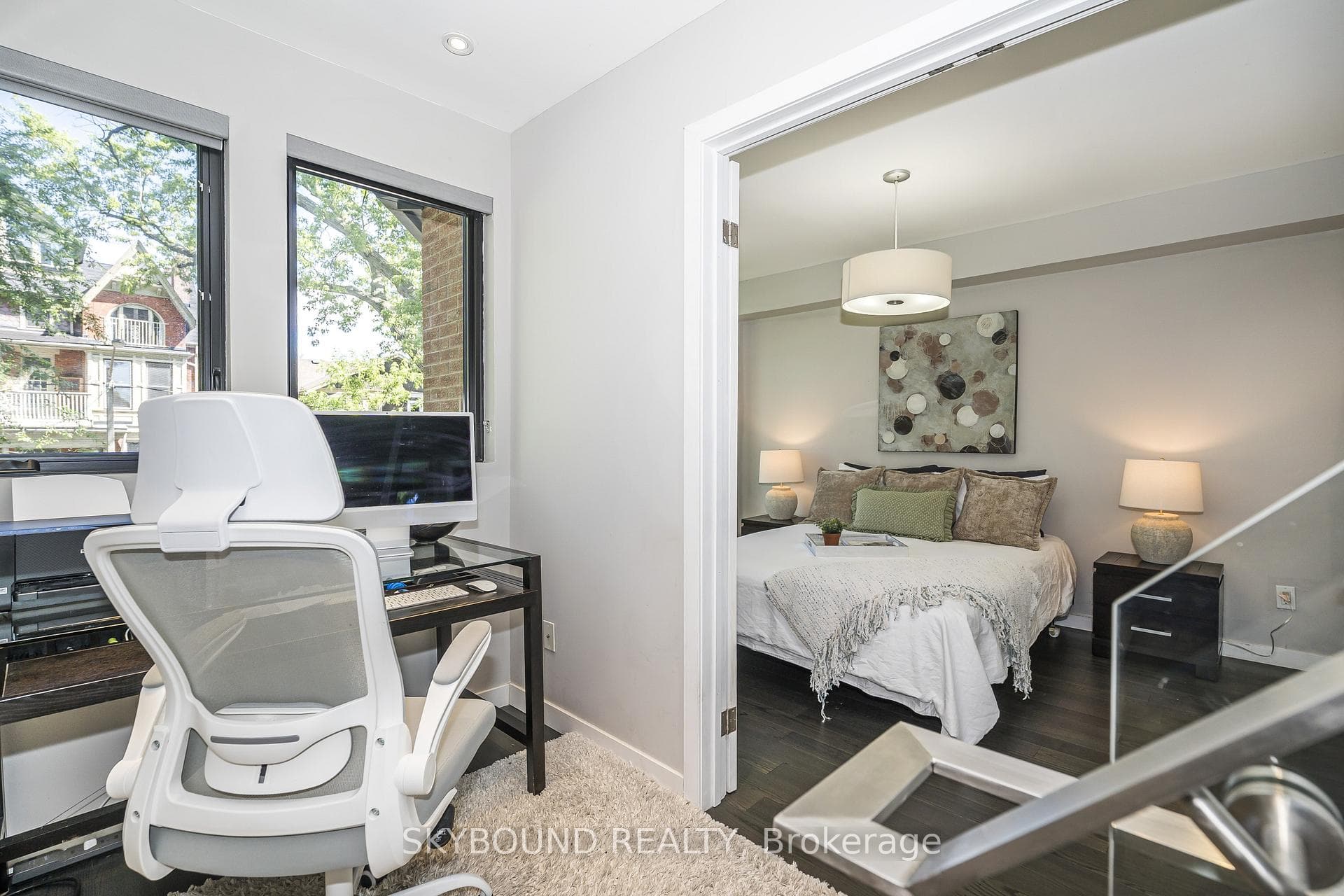 49 Victor Avenue photo 13