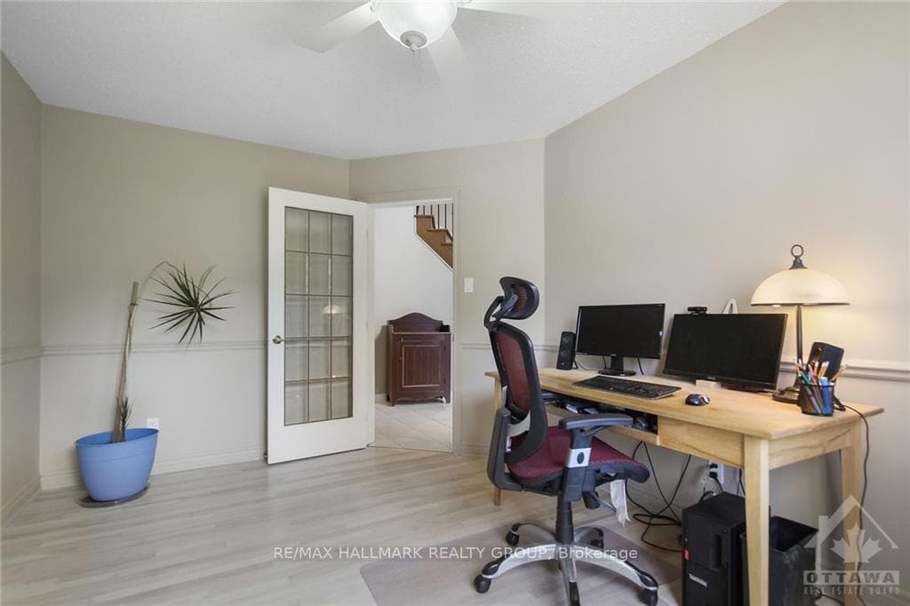 41 DELAMERE Drive photo 12