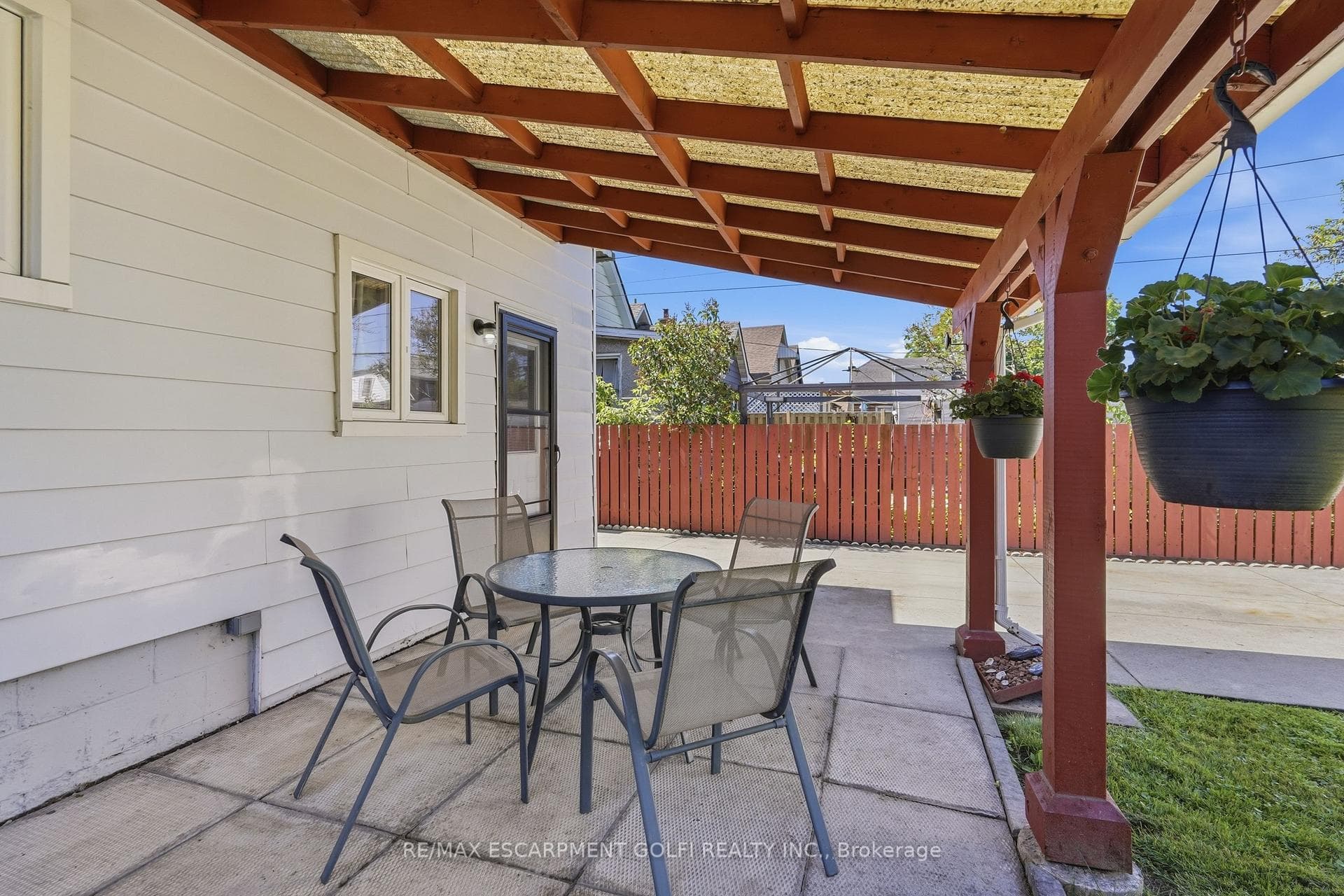 73 Tuxedo Avenue photo 31