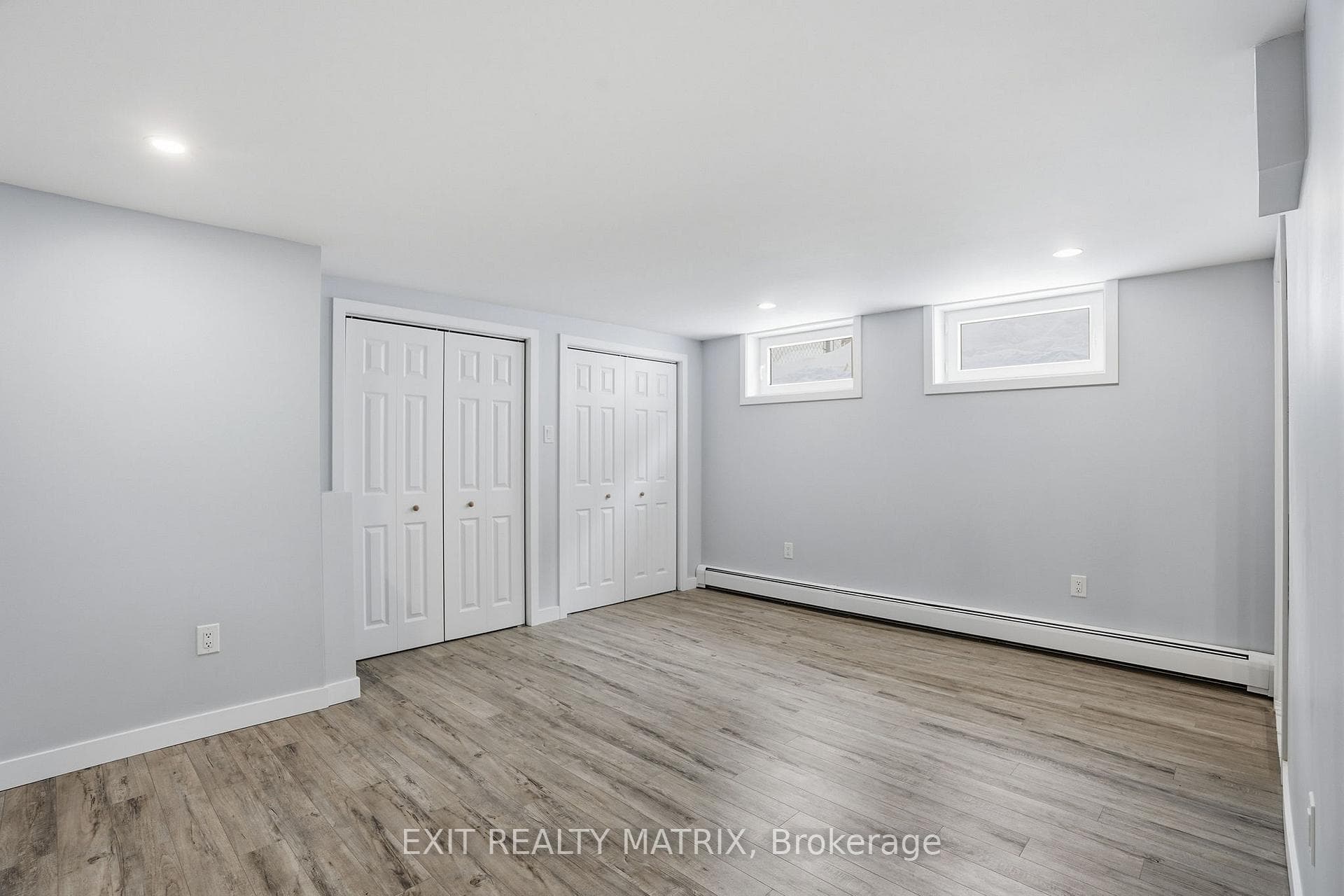 805 Cartier Boulevard photo 32