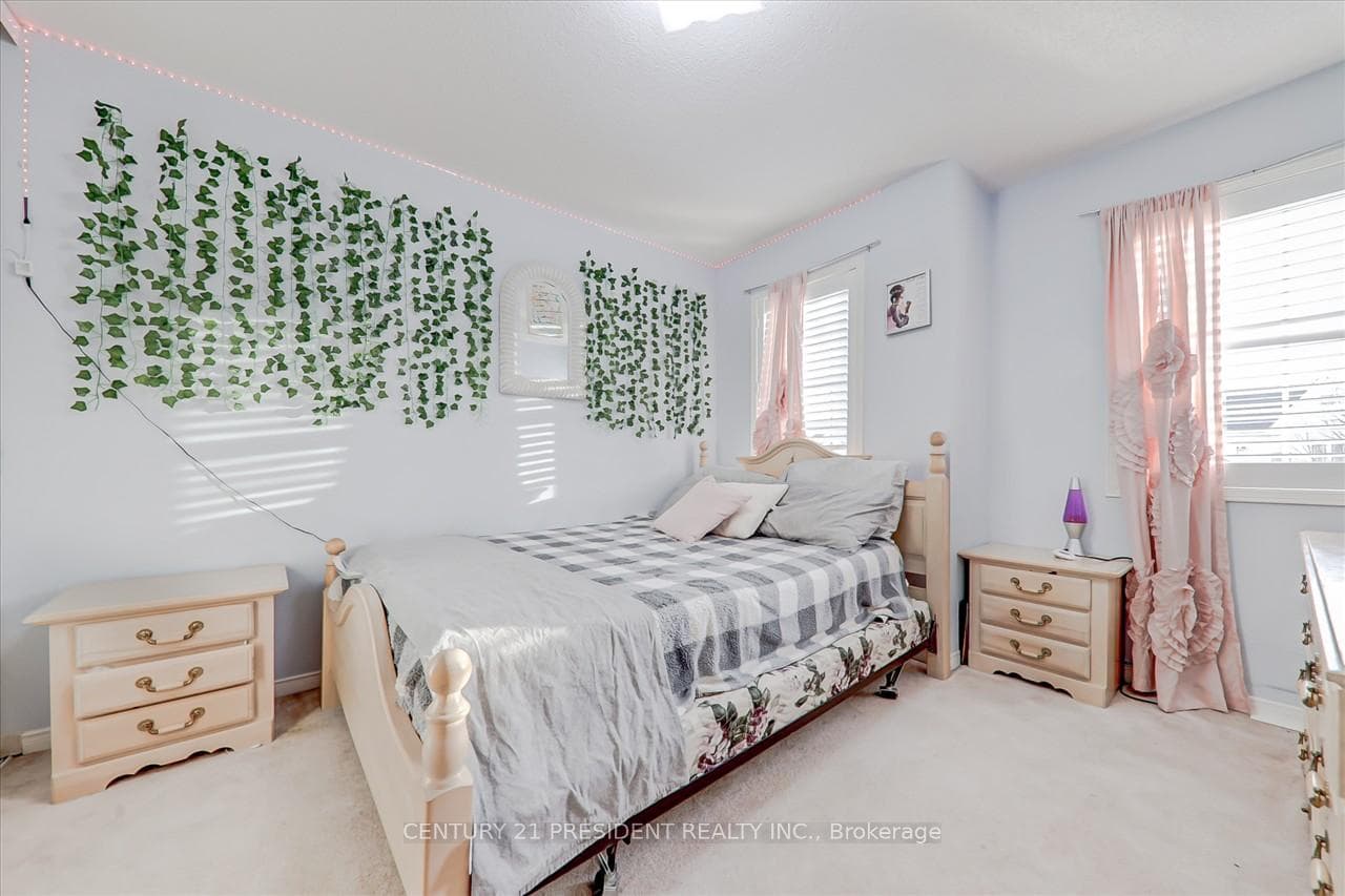 1135 Tall Pine Avenue photo 20
