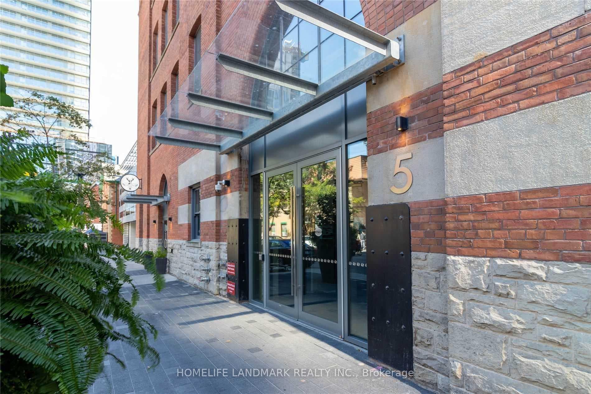 5 St Joseph Street Unit 2604 photo 2