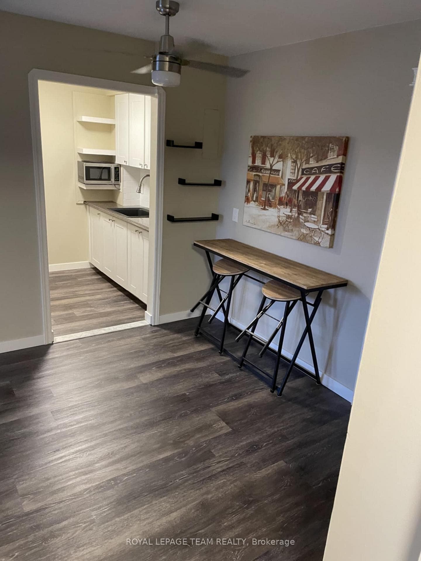CAFE BAR IN DINING AREA, NEW LAMINATE FLOORING