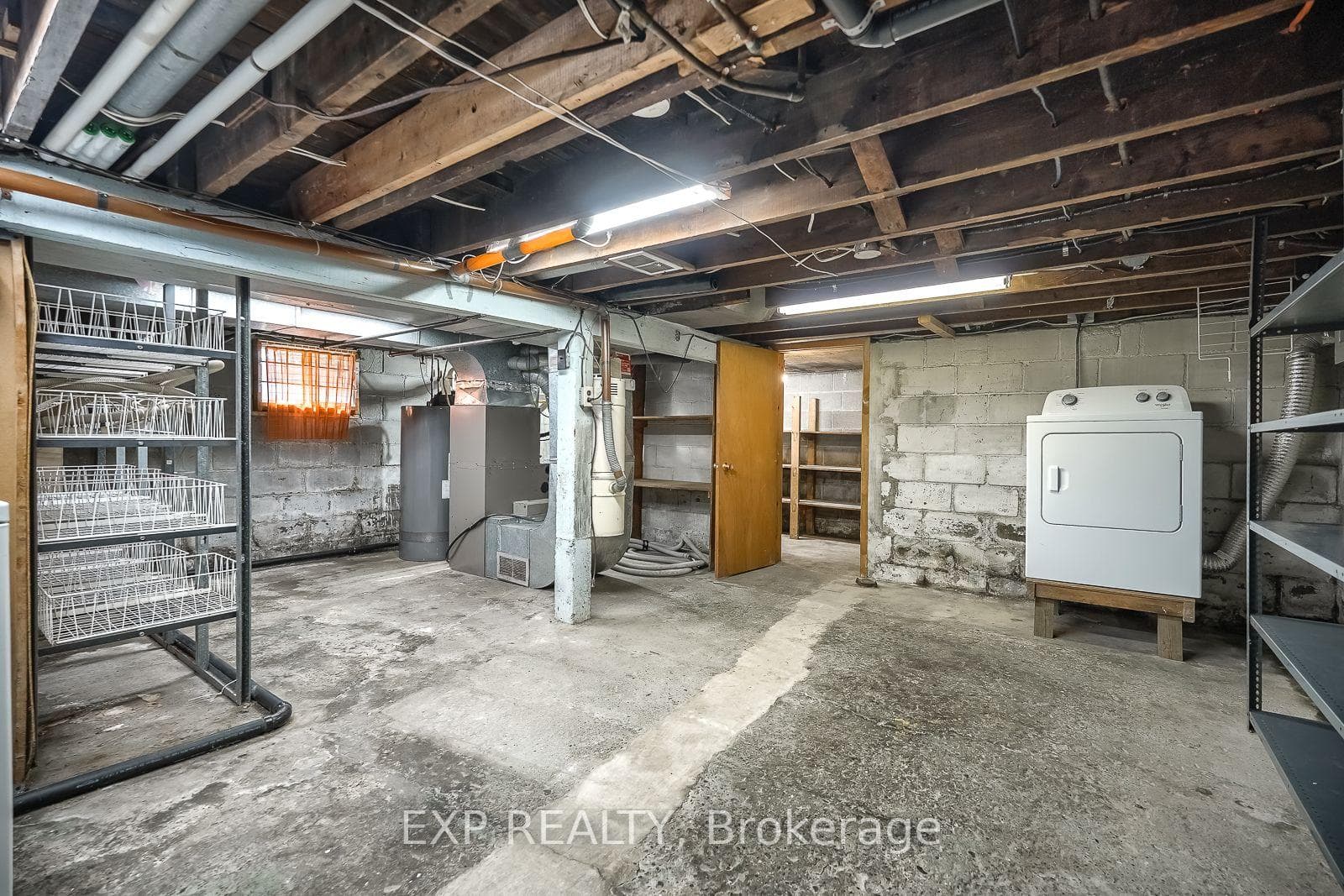 1141 Haig Boulevard photo 23