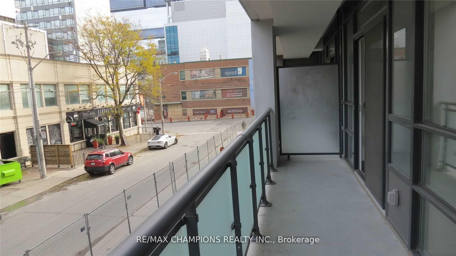 460 Adelaide Street Unit 203 photo 17
