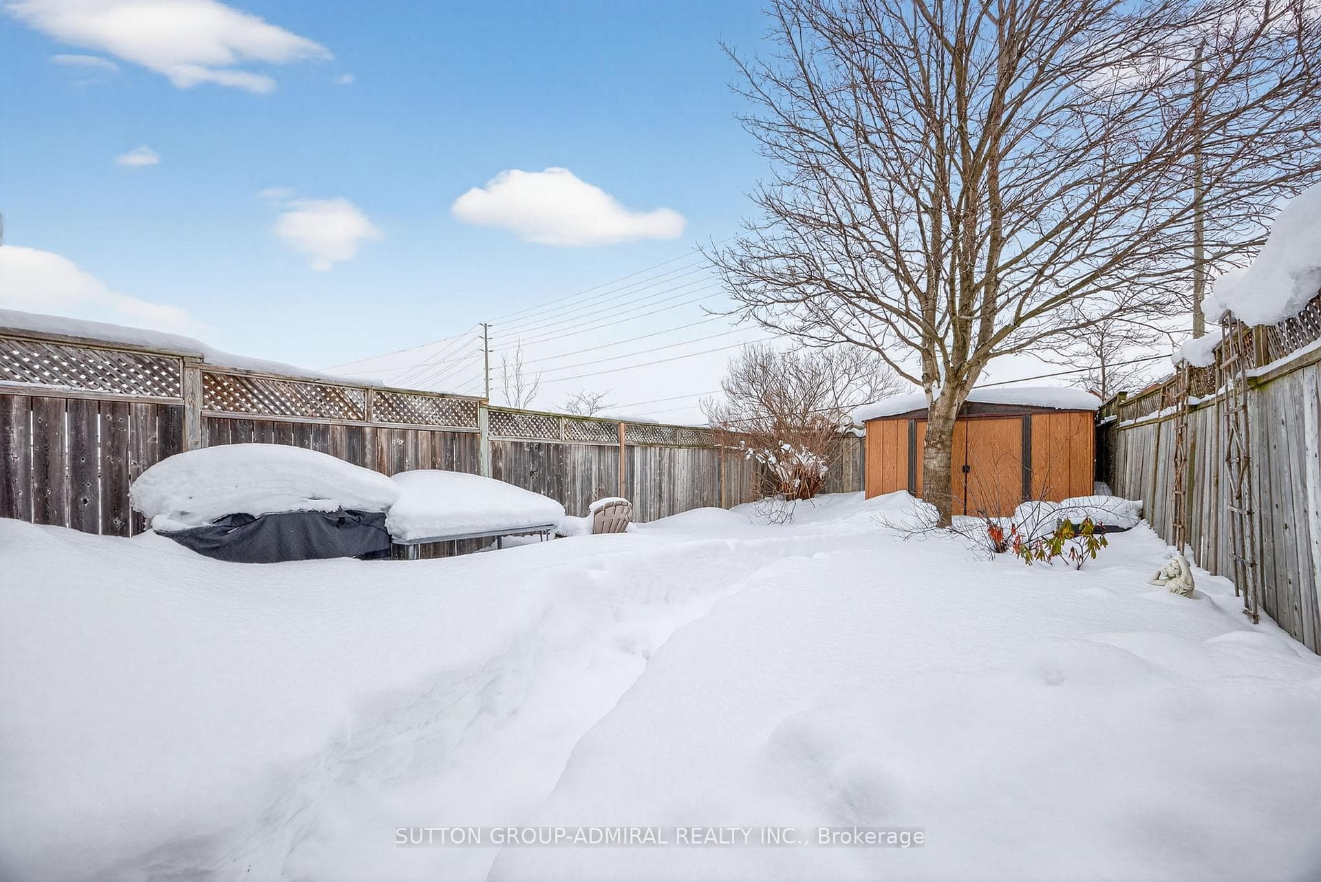 89 Hawthorne Crescent photo 42