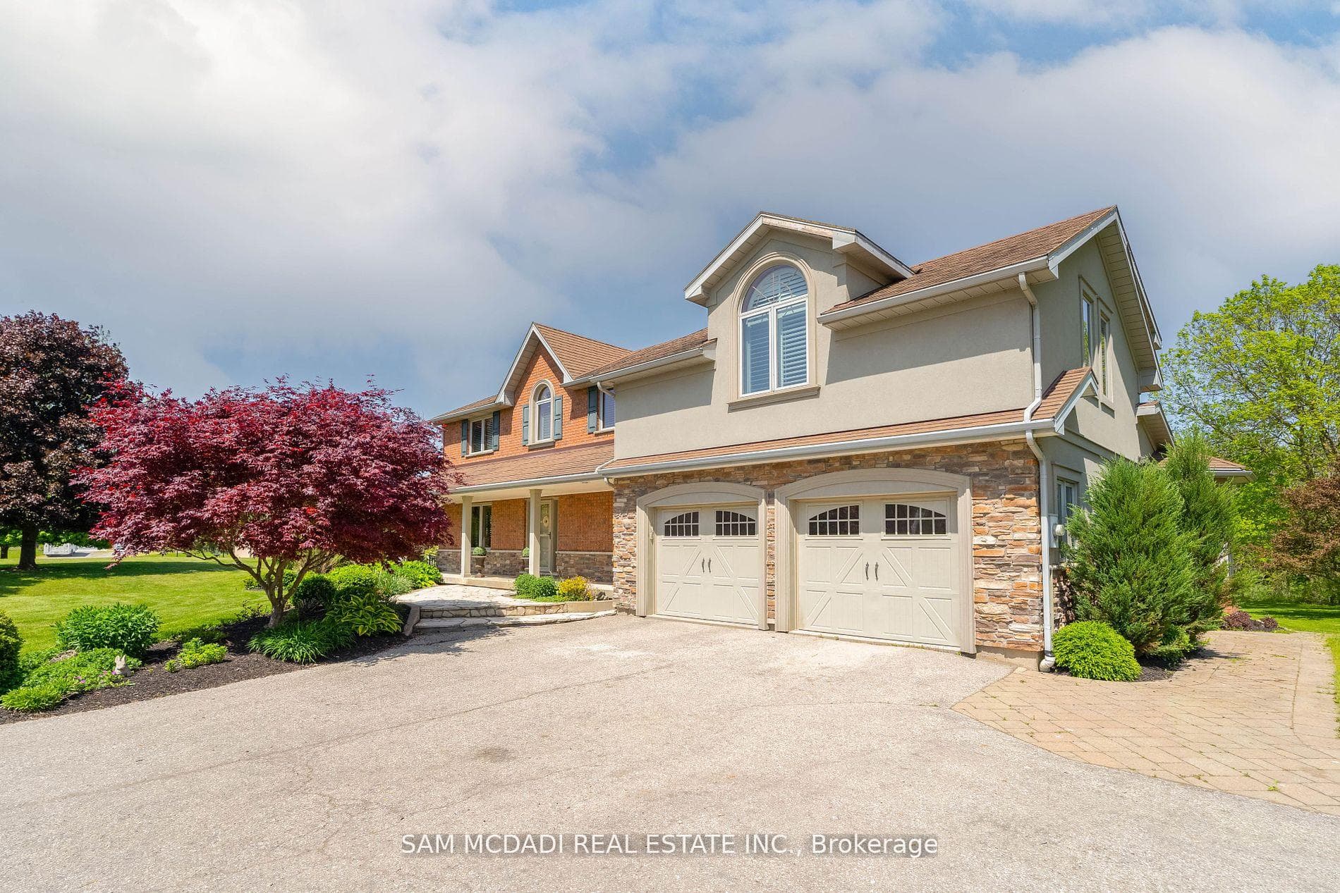 3240 River Road photo 3