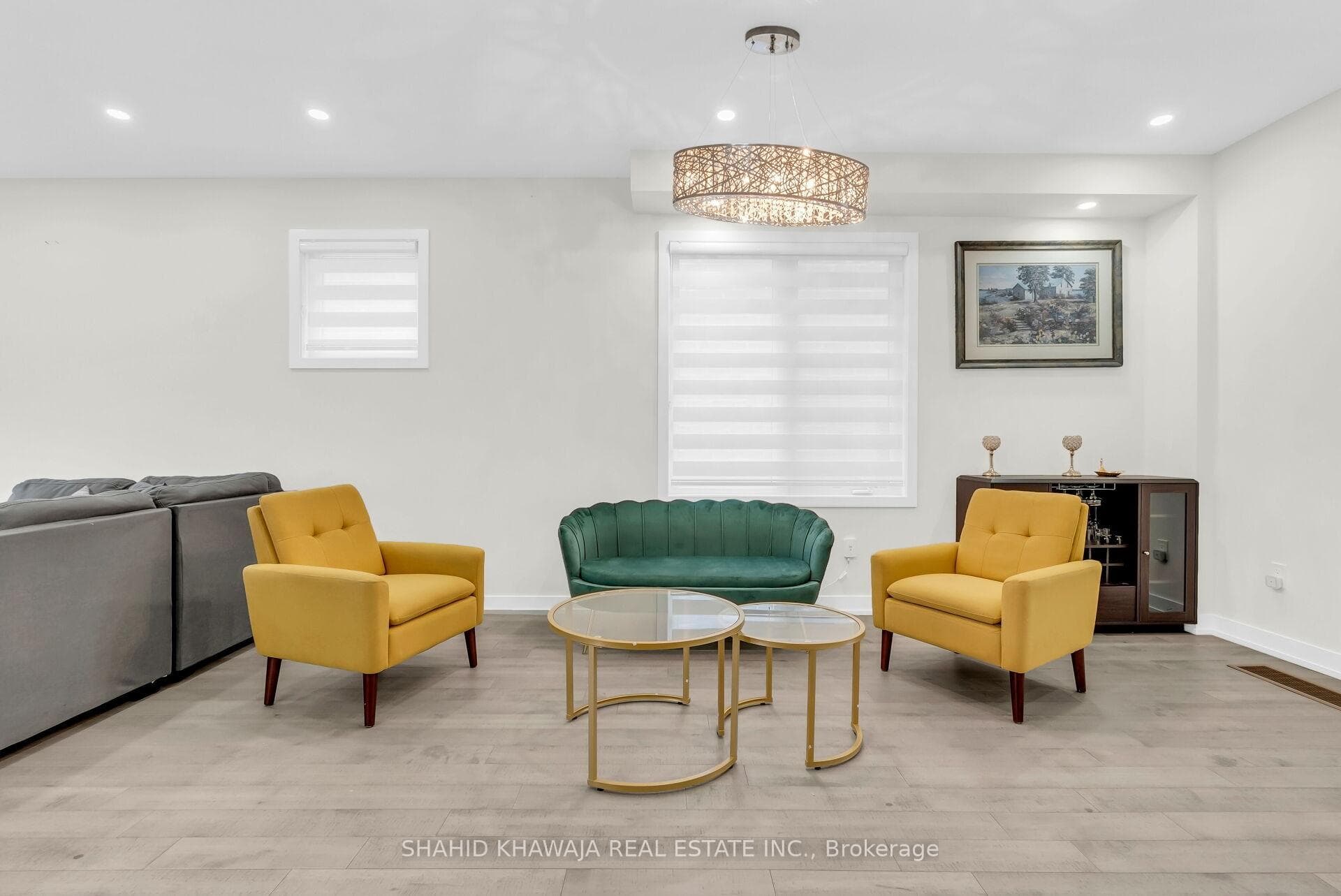 641 Leatherleaf Landing photo 8