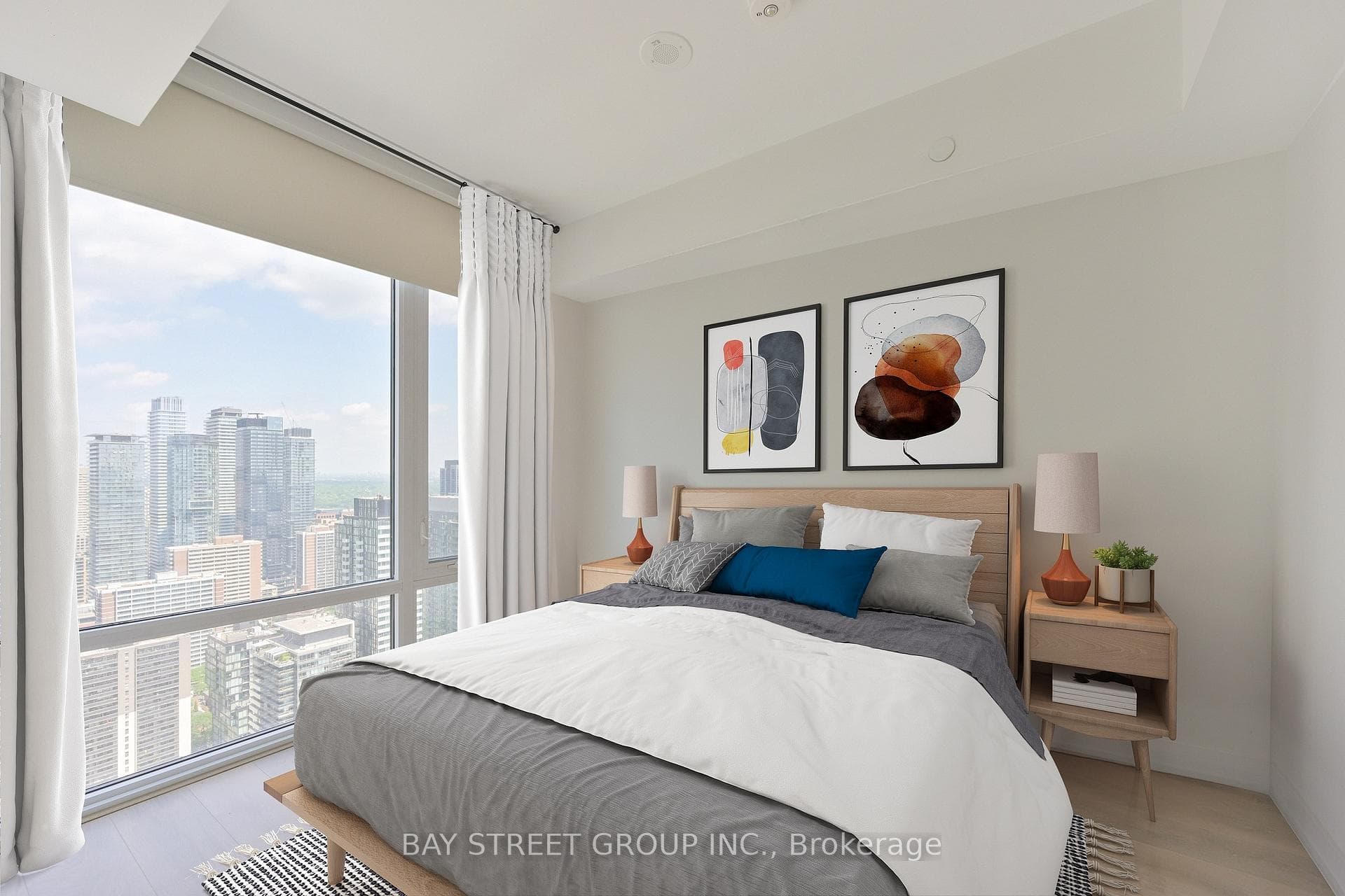 501 Yonge Street Unit 4203 photo 9