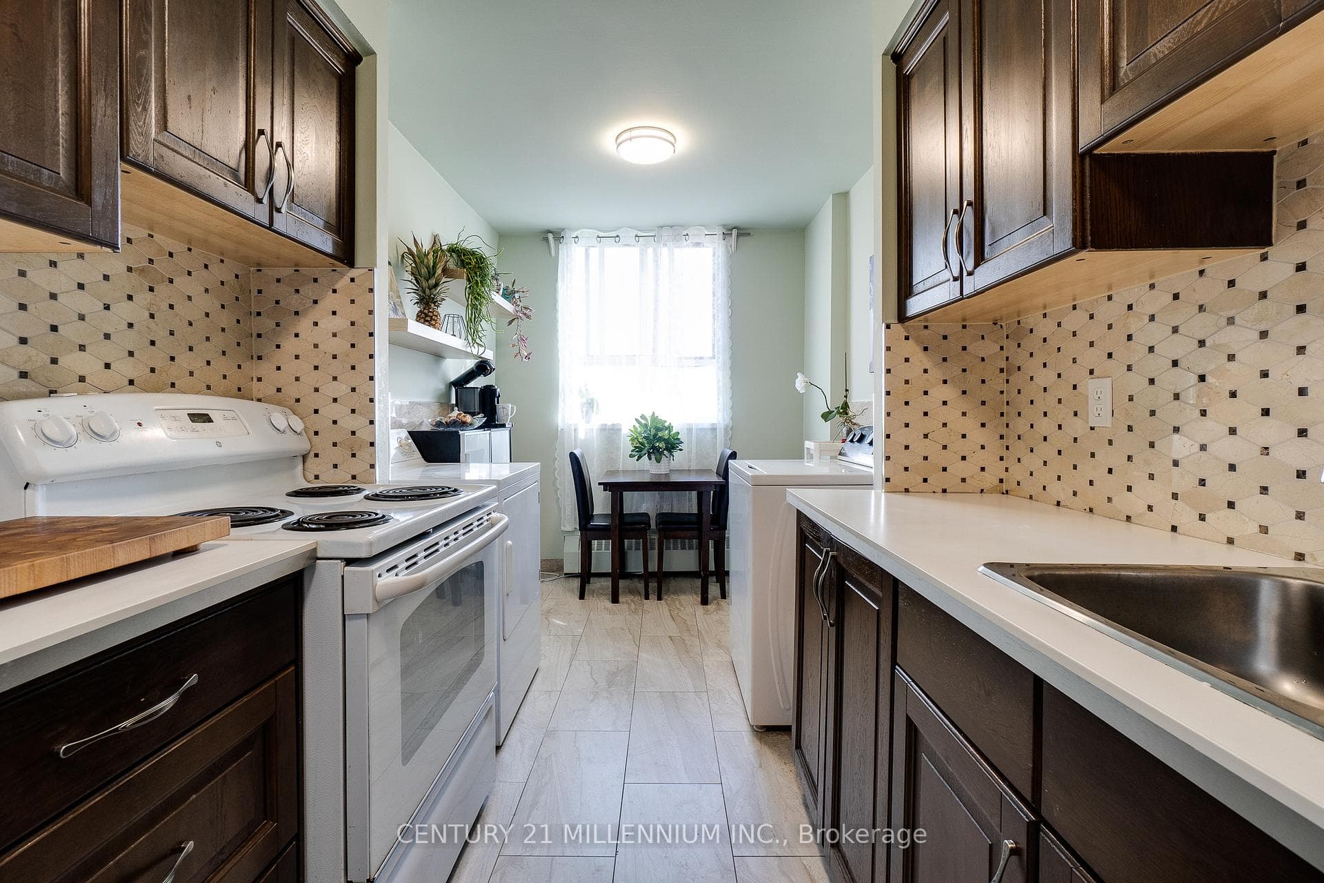 1625 Bloor Street Unit 1120 photo 14