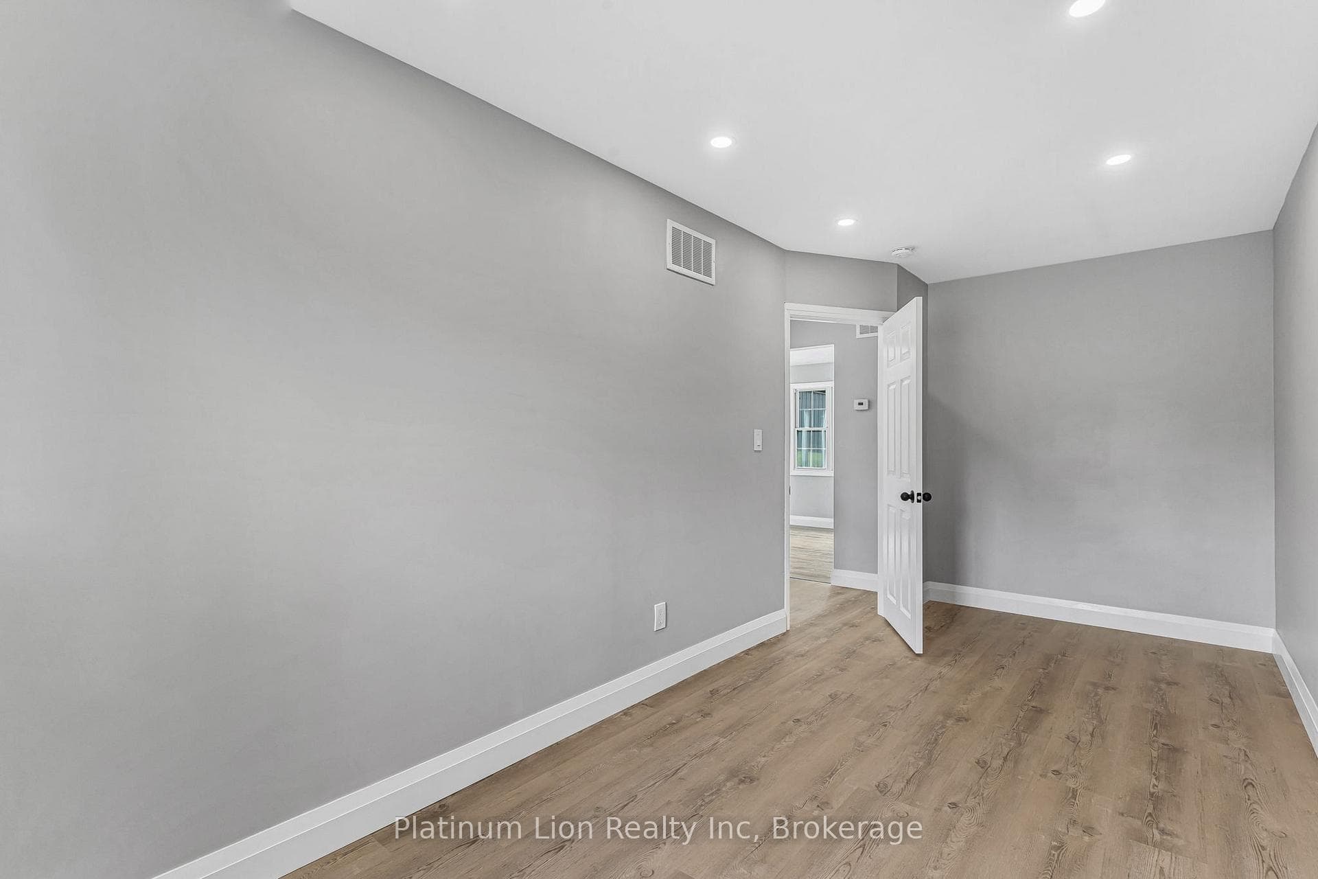 2940 3 Highway photo 30