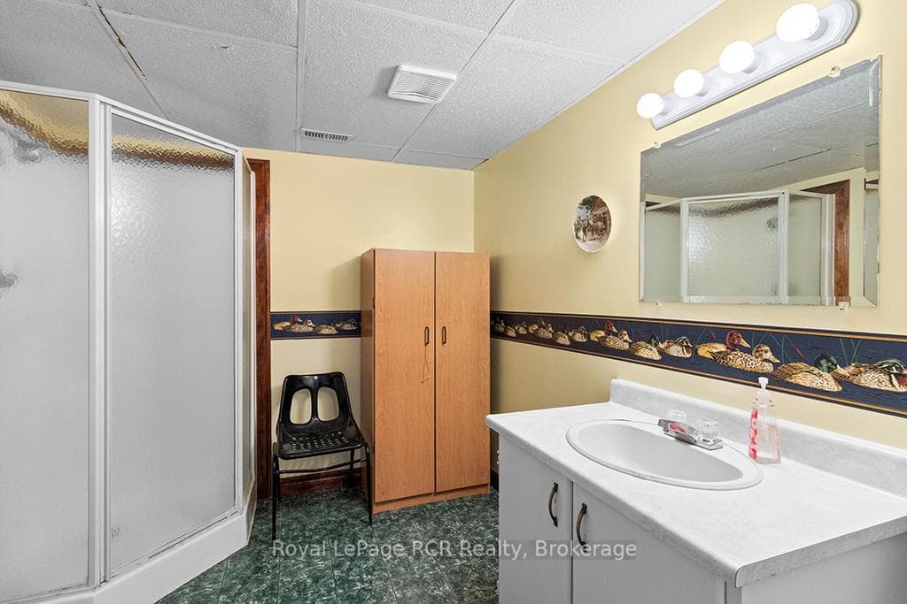 42 Lawler Drive photo 37