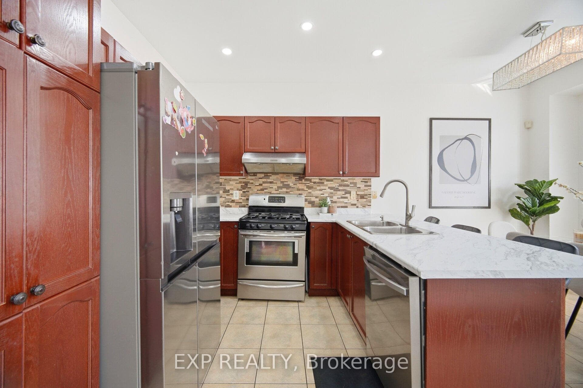 37 Totten Drive photo 12