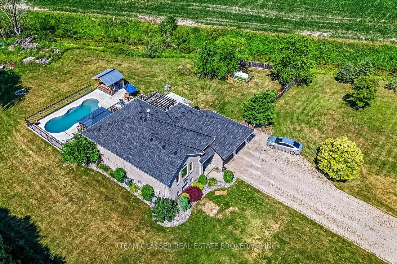 23999 Mayfair Road photo 3