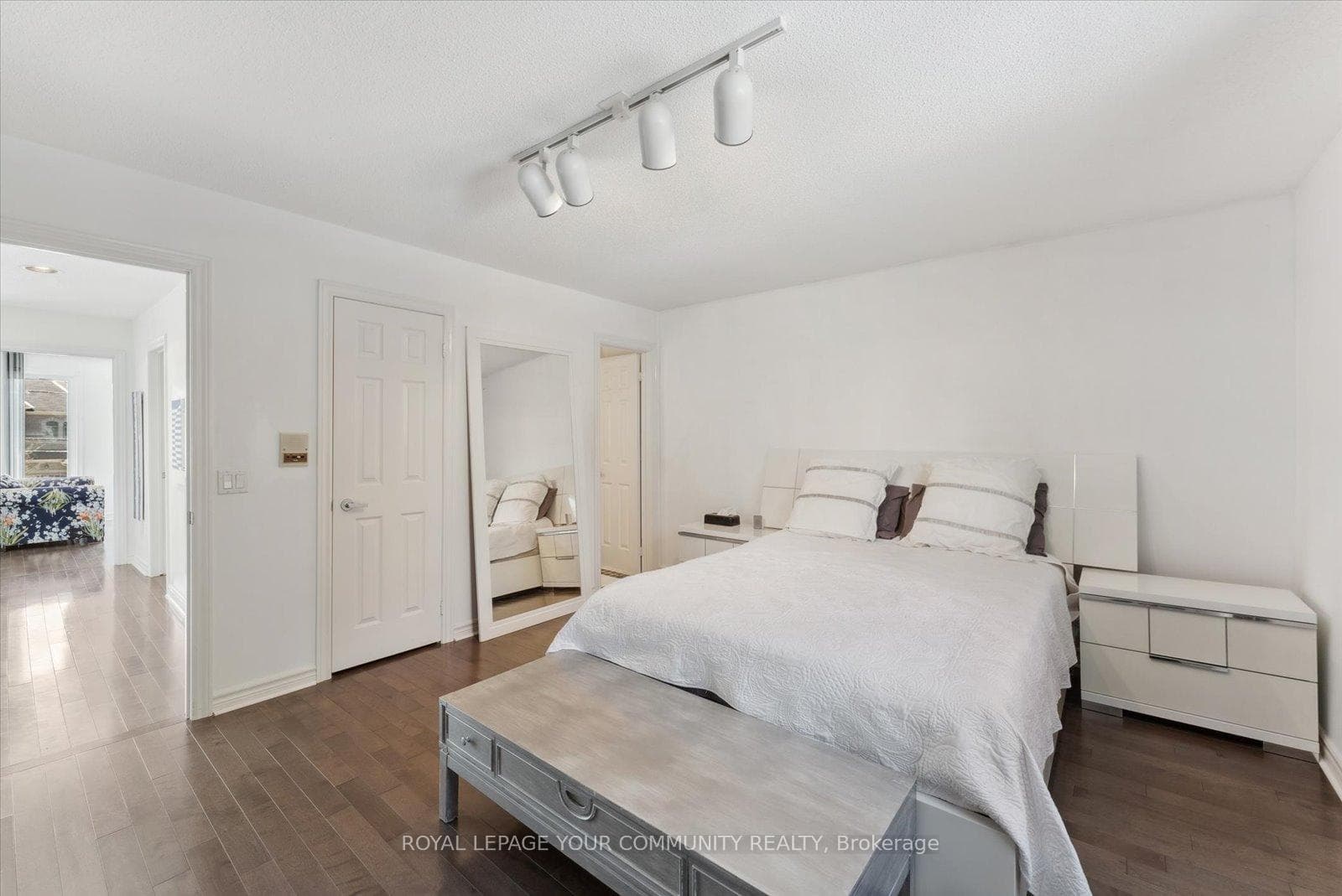 498 Elgin Mills Road photo 29