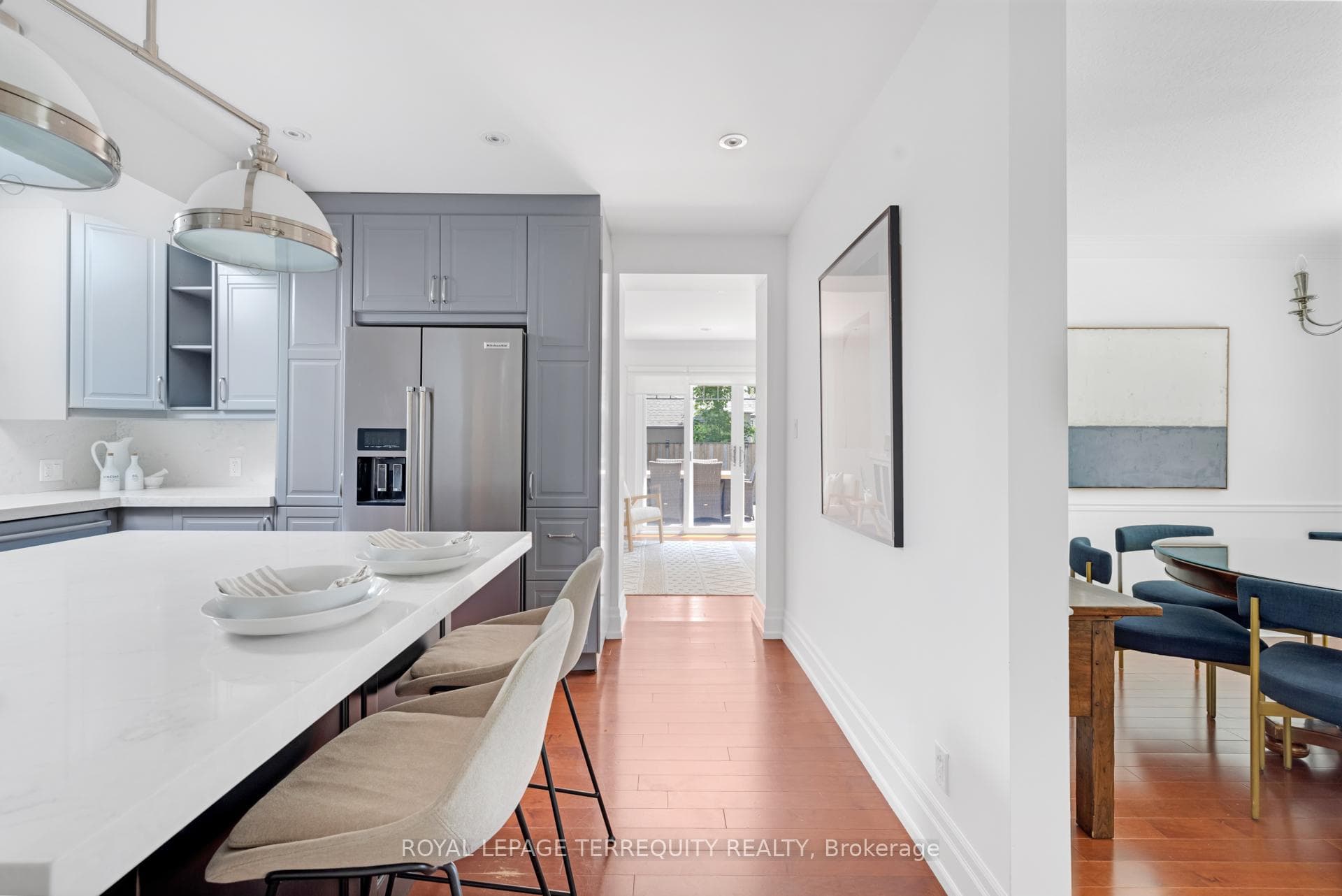 85 Grenview Boulevard photo 9