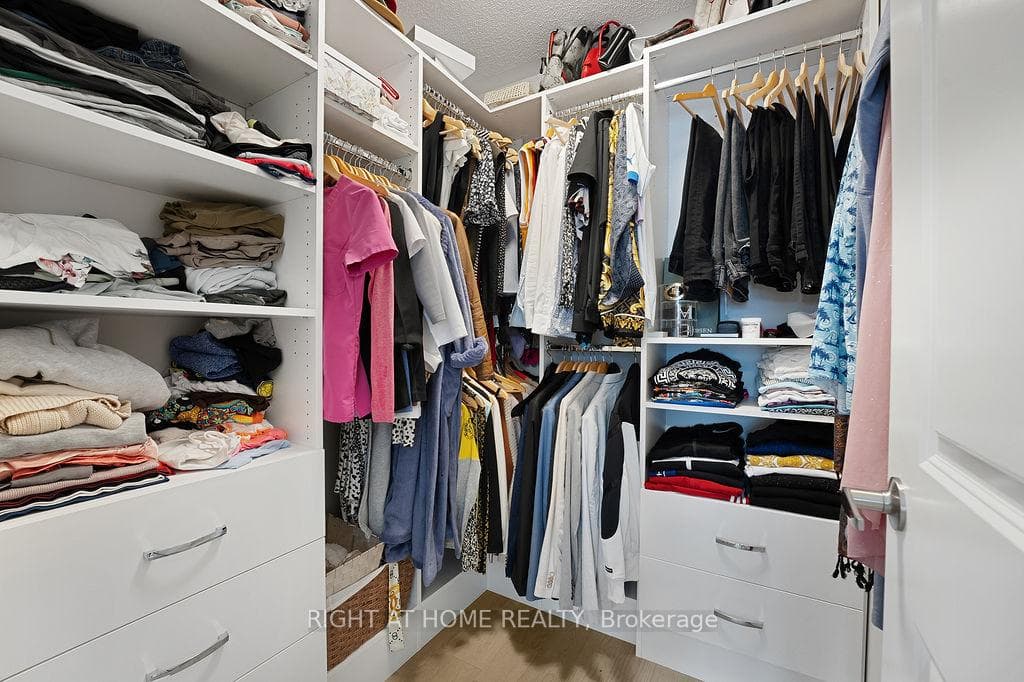 3033 John McKay Boulevard photo 14