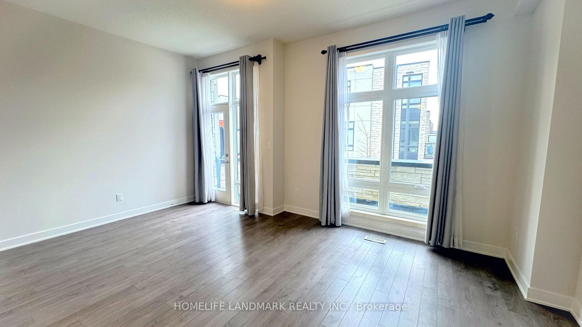 127 Carpaccio Avenue photo 10