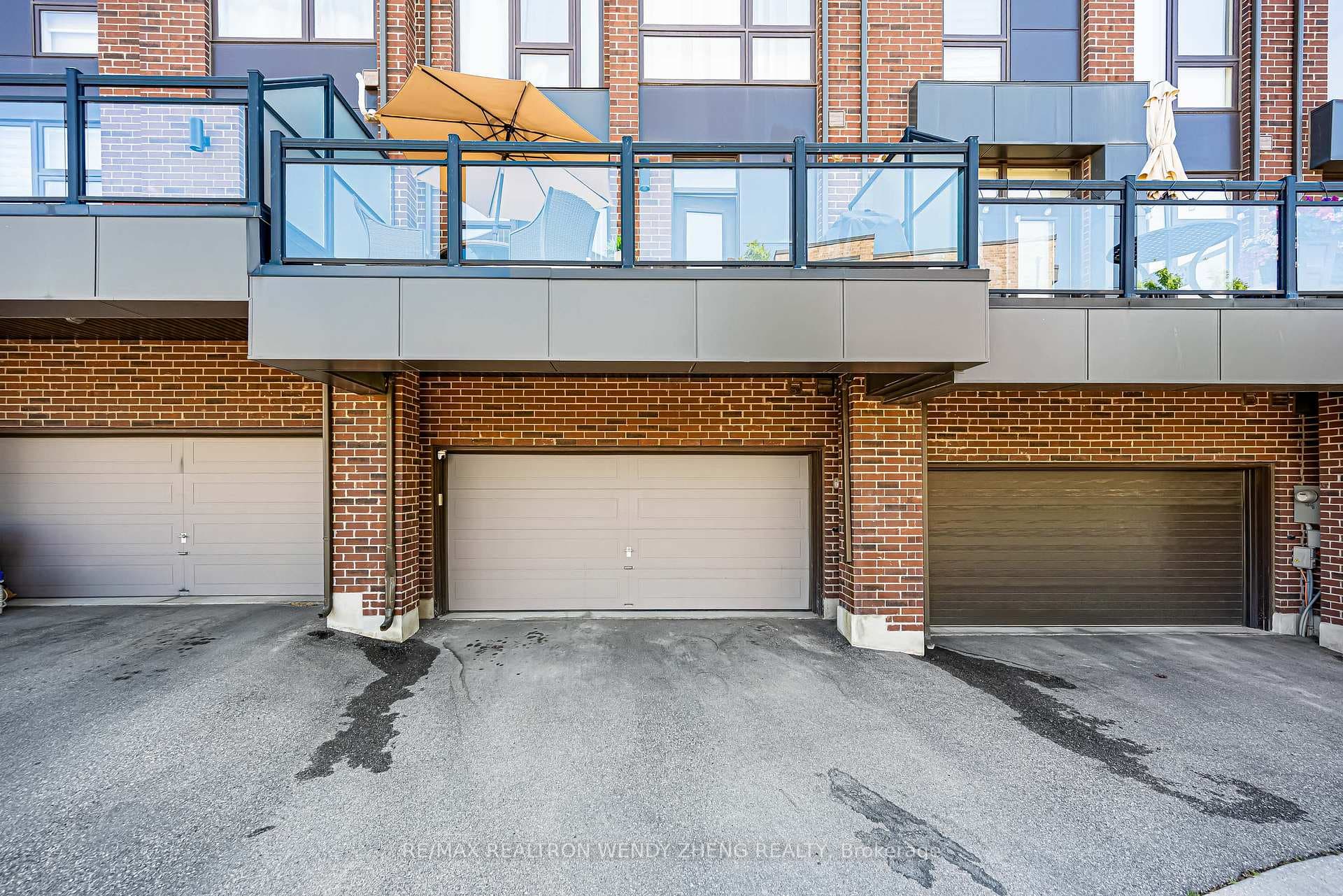 9184 Bathurst Street photo 35