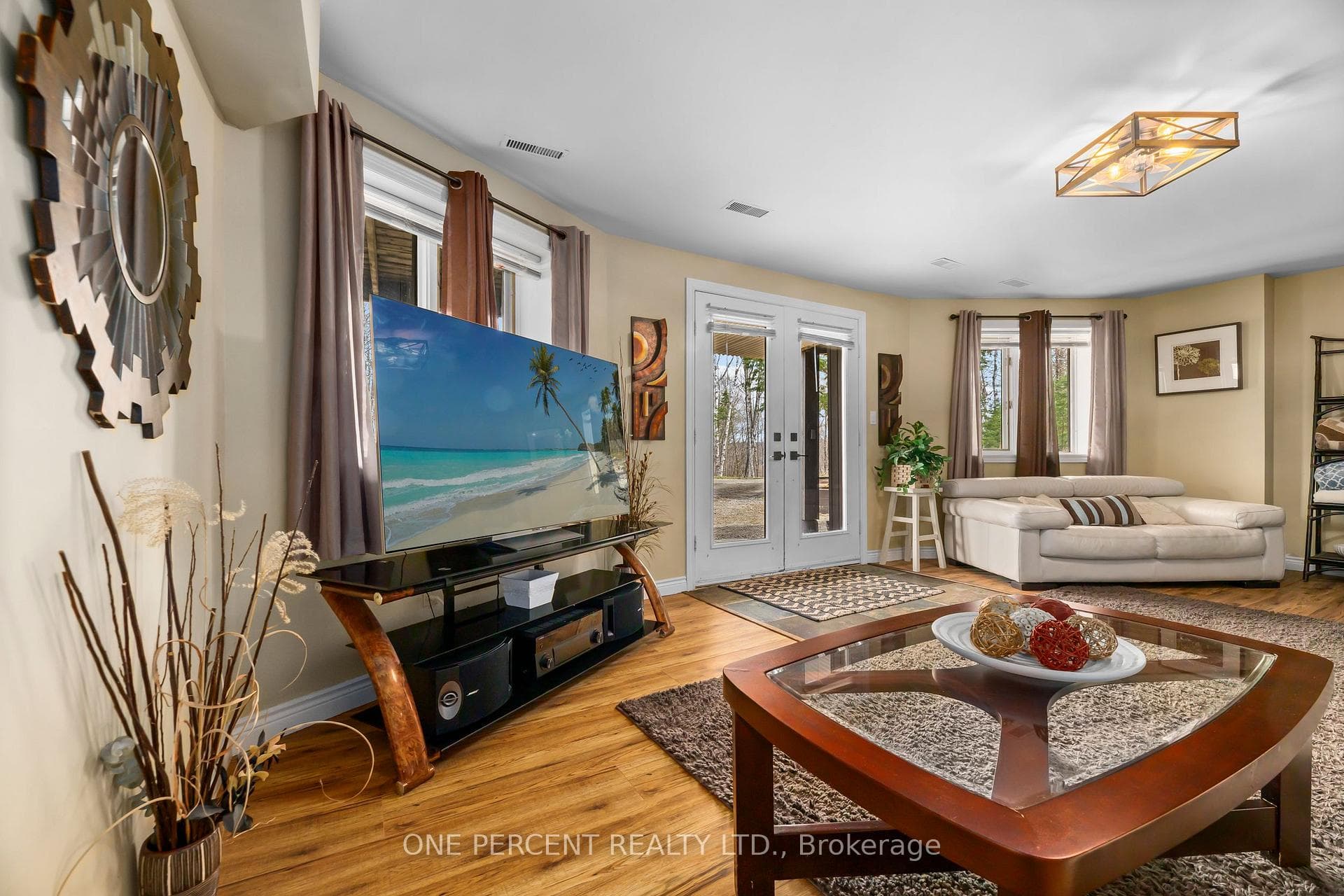 1069 Chalet Road photo 38