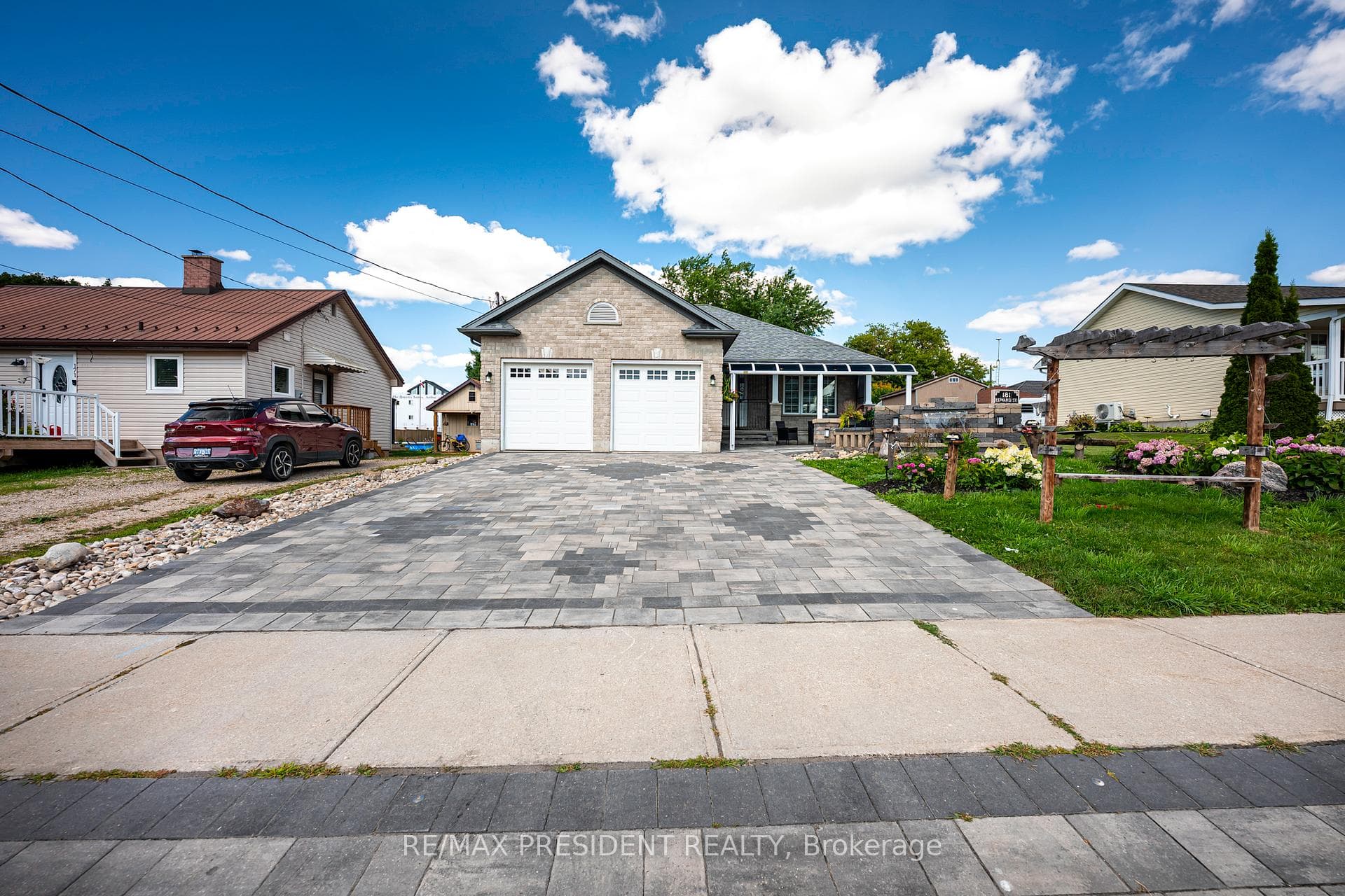 181 Edward Street photo 2