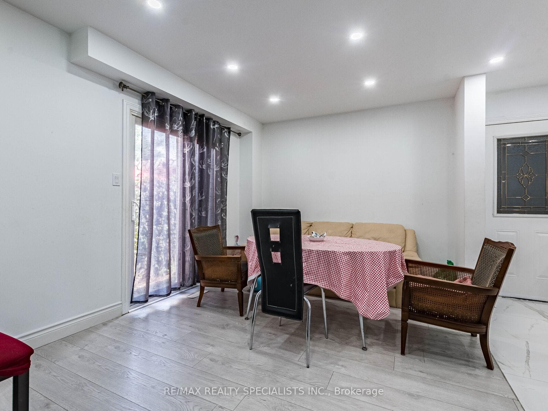 6501 Meltzer Mews photo 8
