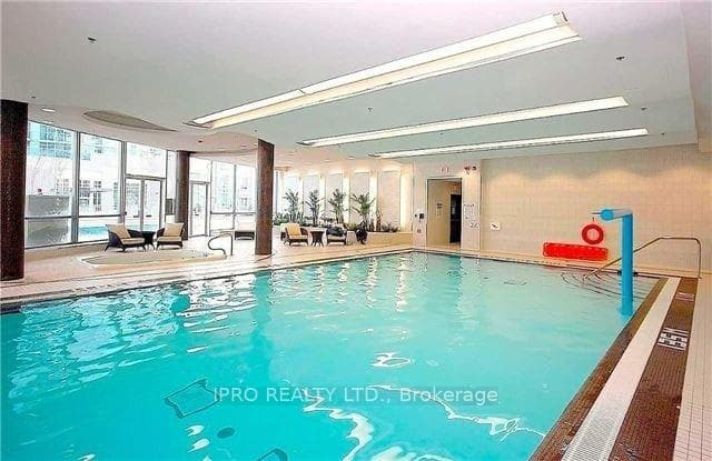 70 Absolute Avenue Unit 3007 photo 15