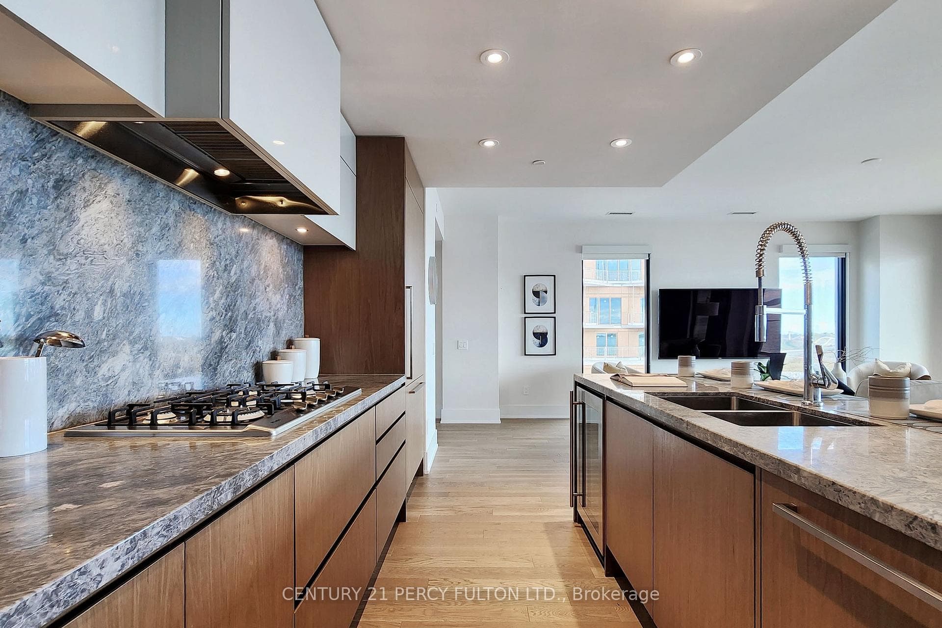 118 Merchants Wharf N/A Unit 510 photo 17