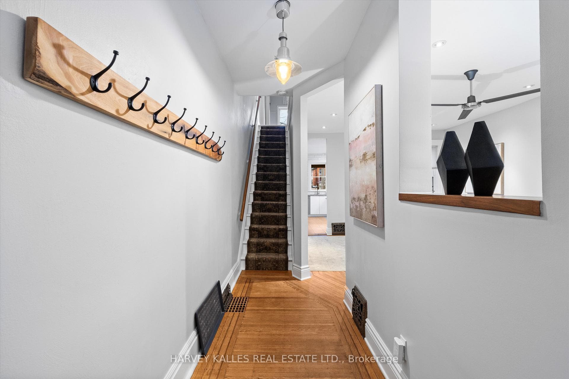 207 Stanley Avenue photo 7